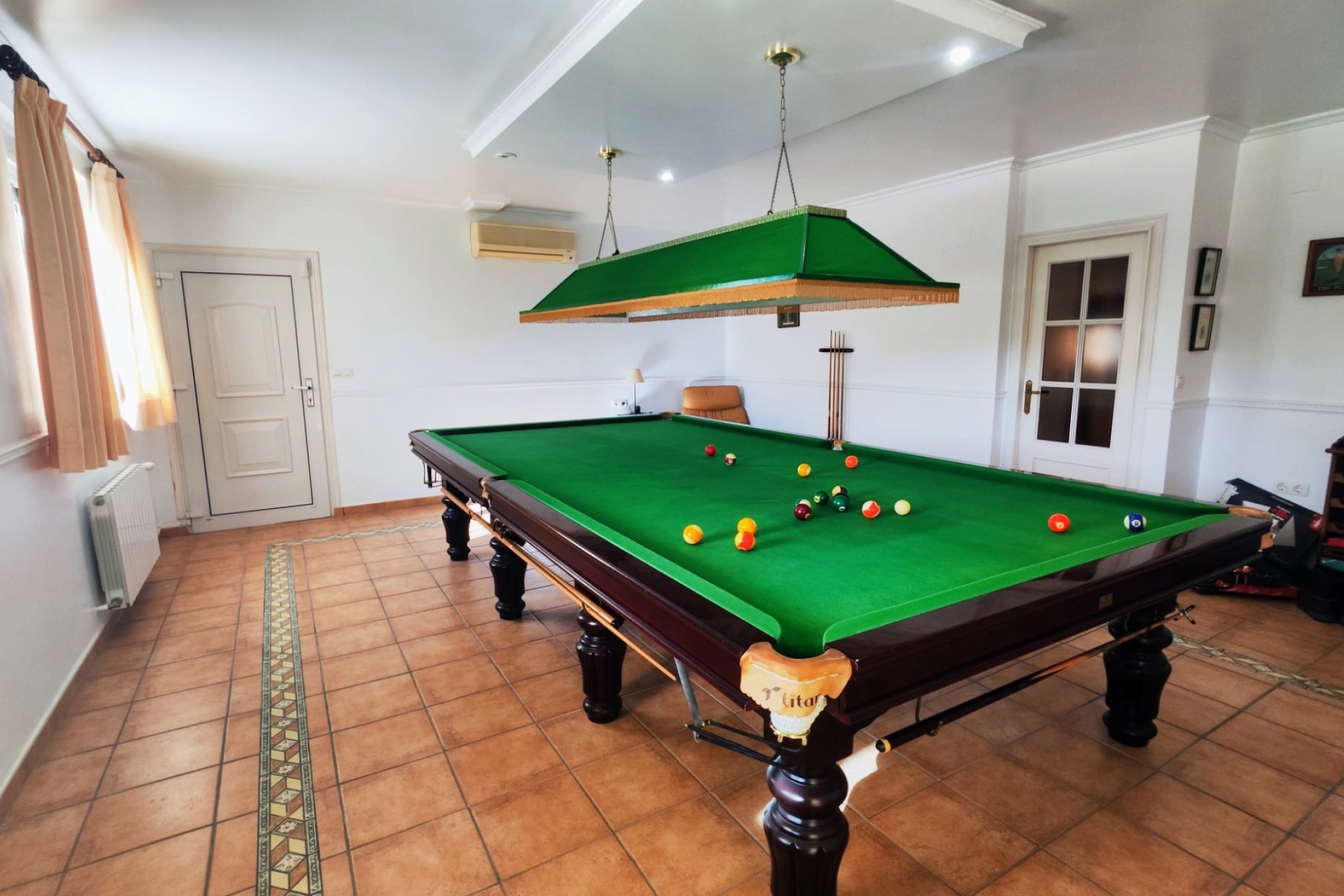 Resale - Villa - San Miguel de Salinas