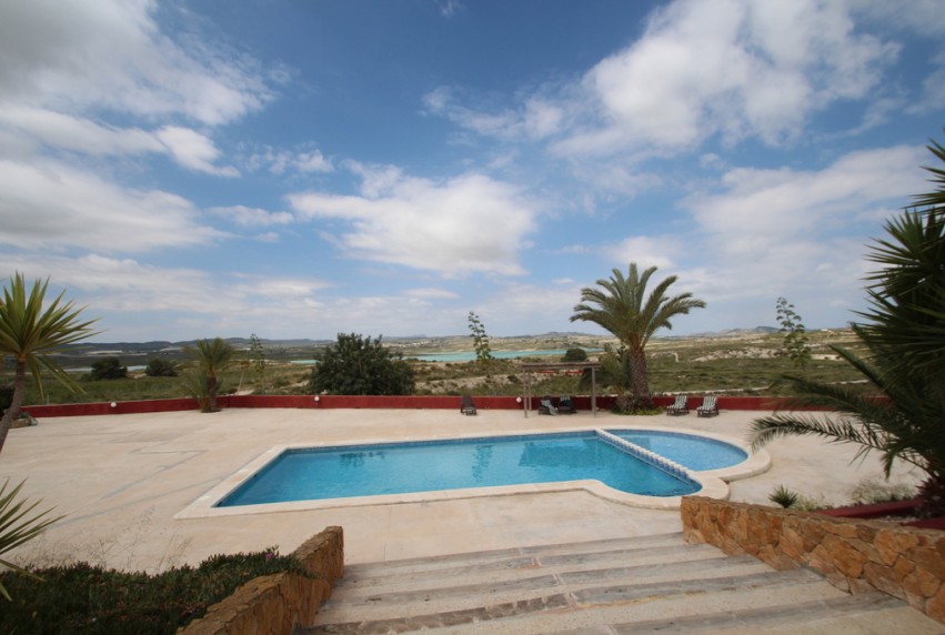 Resale - Villa - San Miguel de Salinas