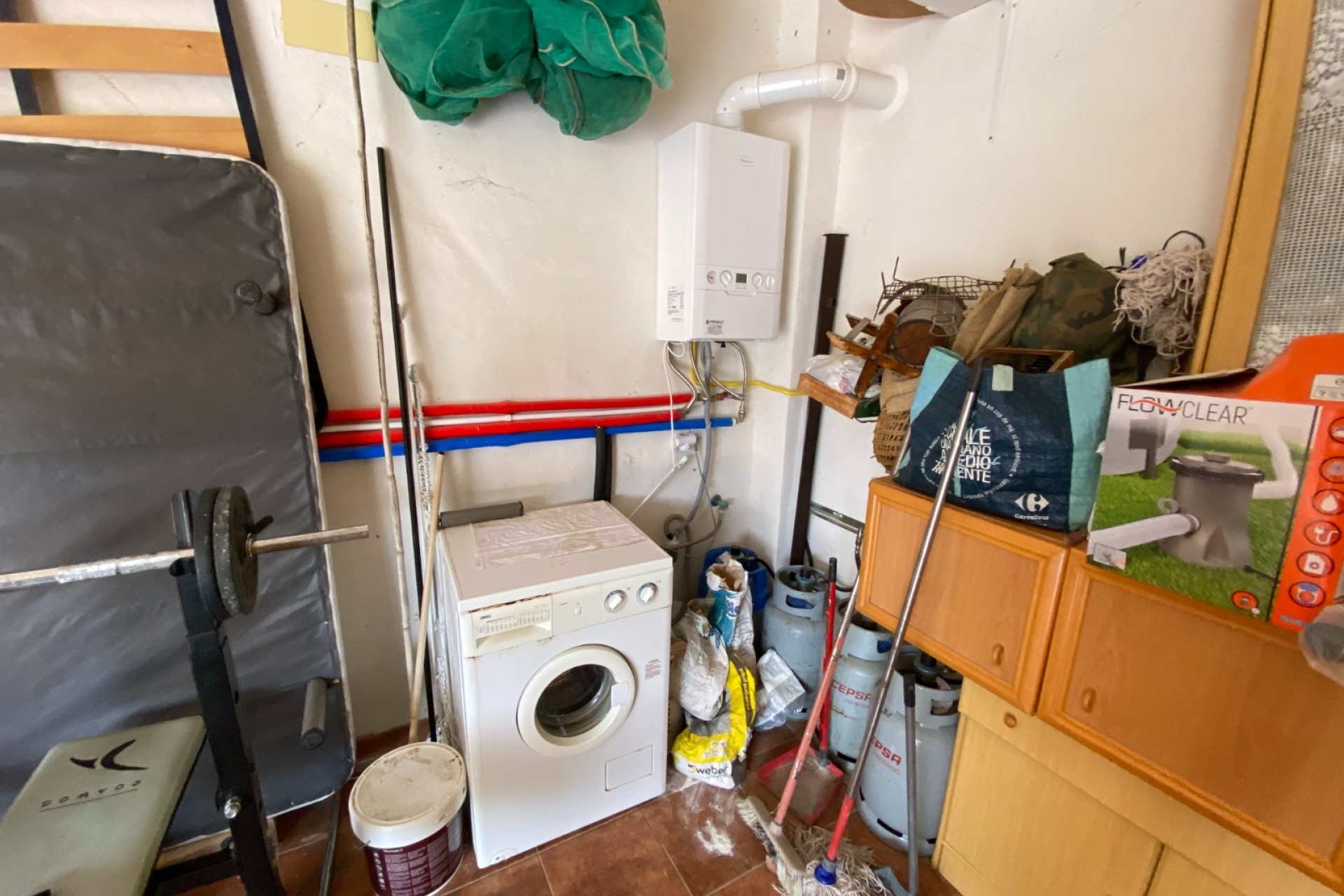 Resale - Villa - Sax