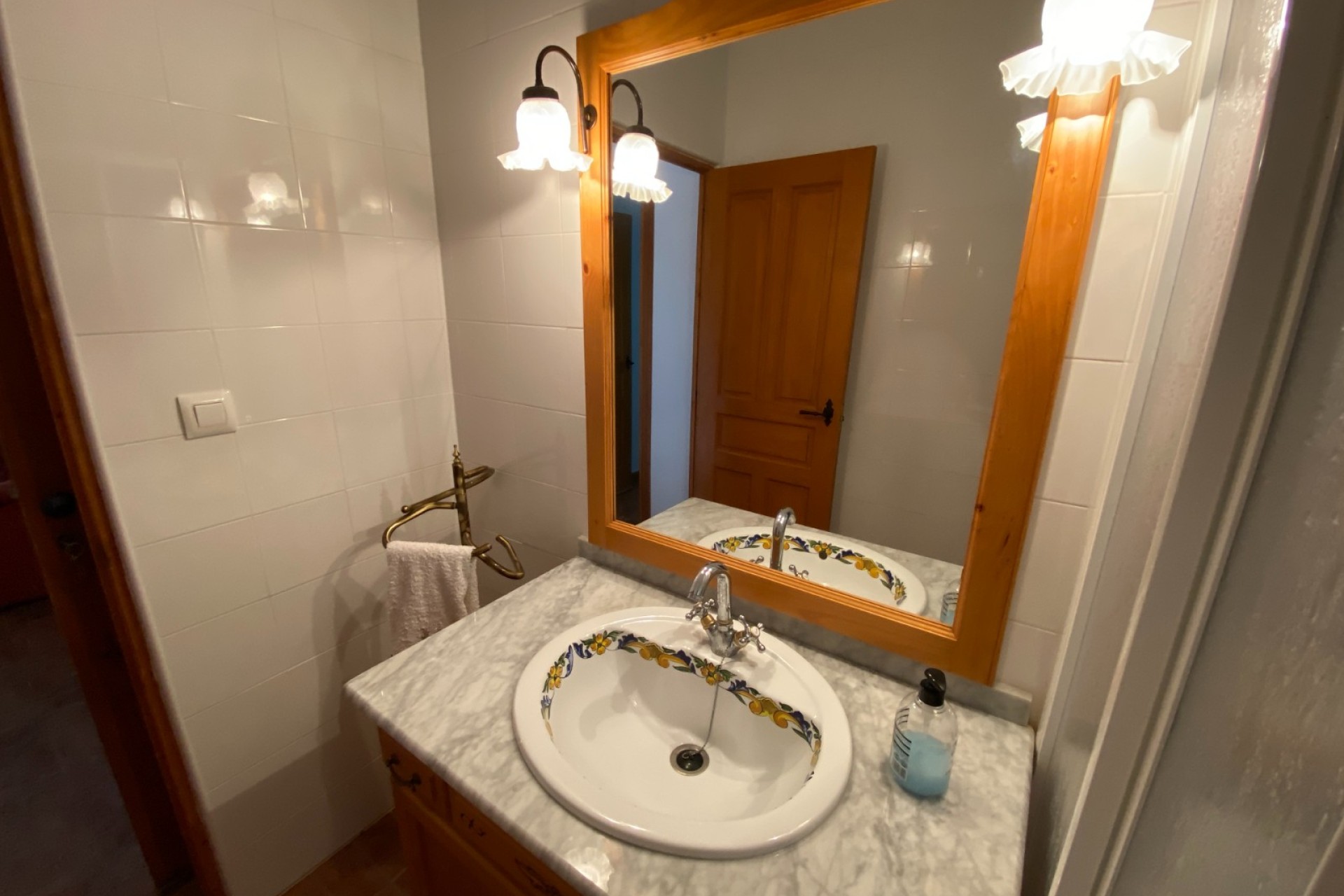 Resale - Villa - Sax