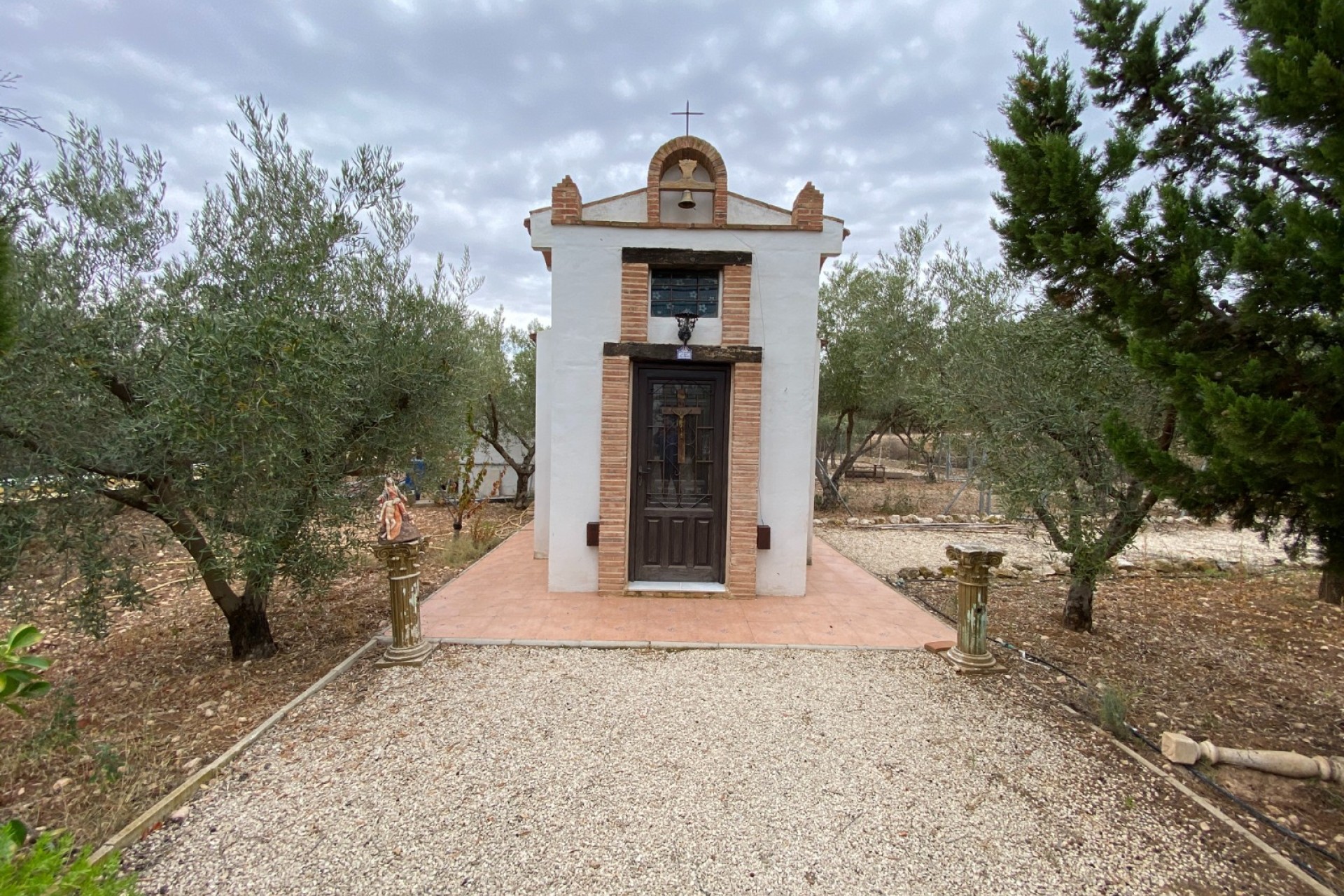 Resale - Villa - Sax