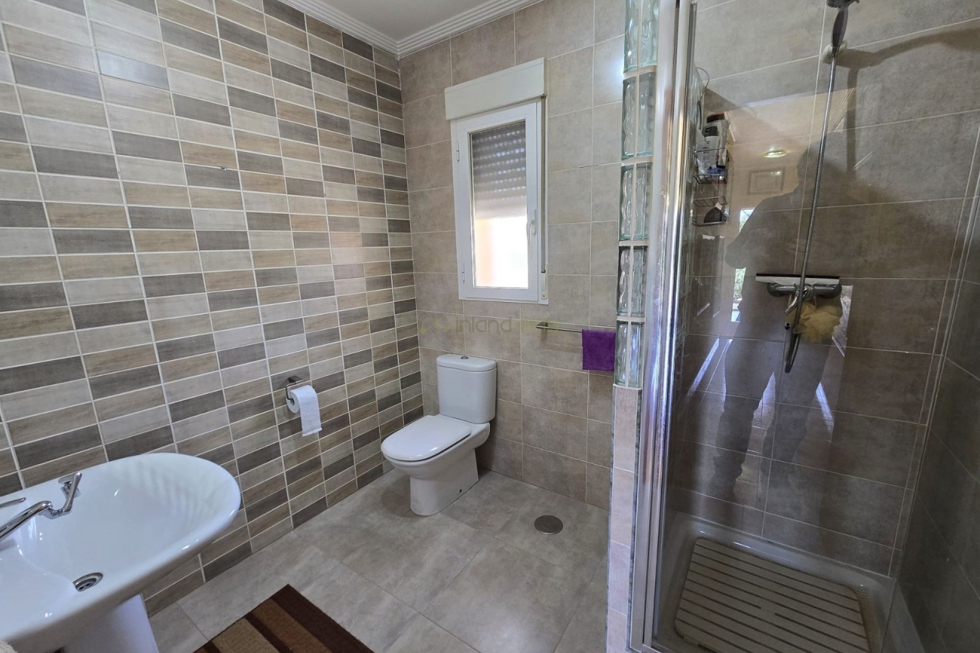 Resale - Villa - Sax