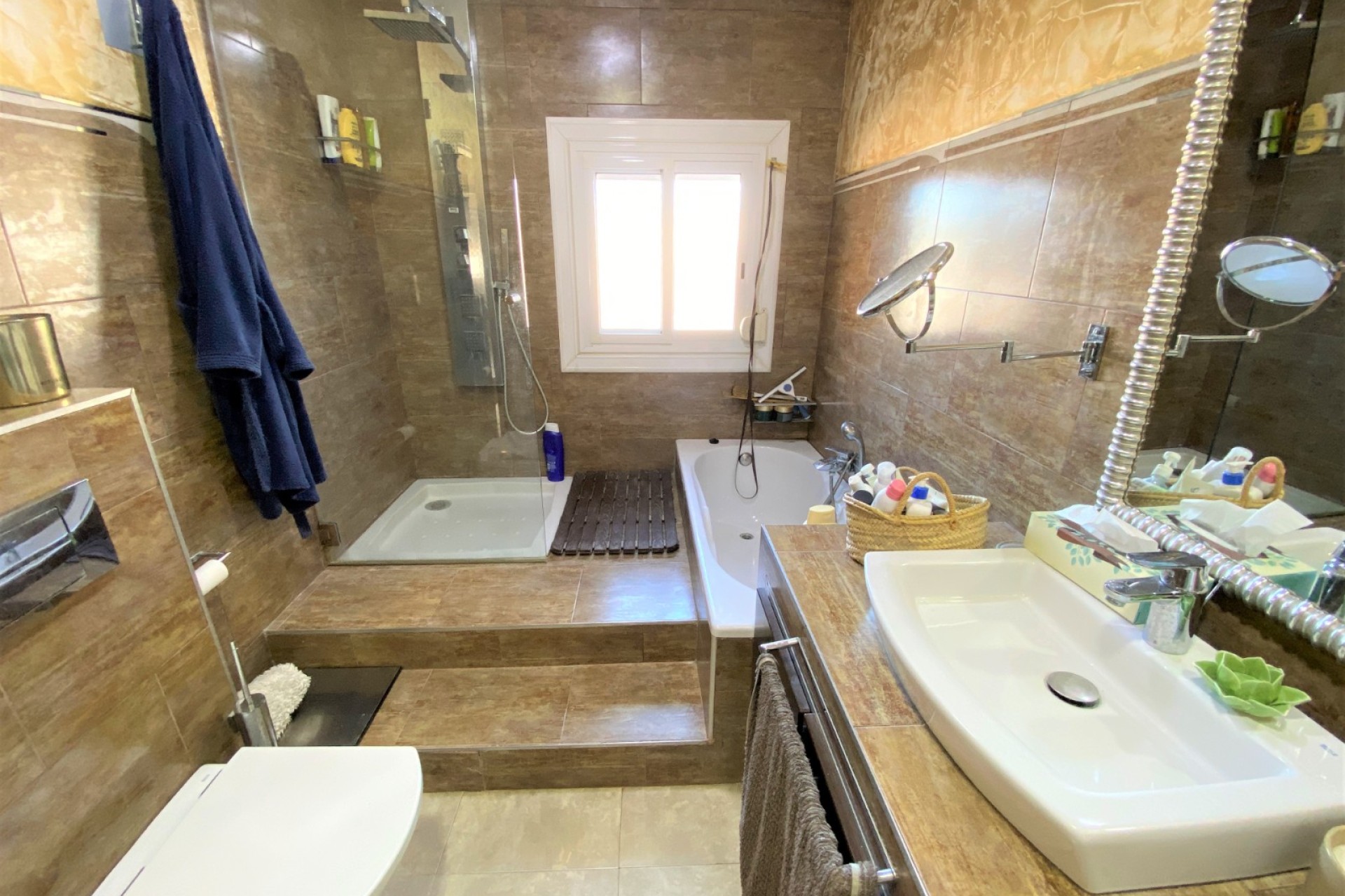Resale - Villa - Sax