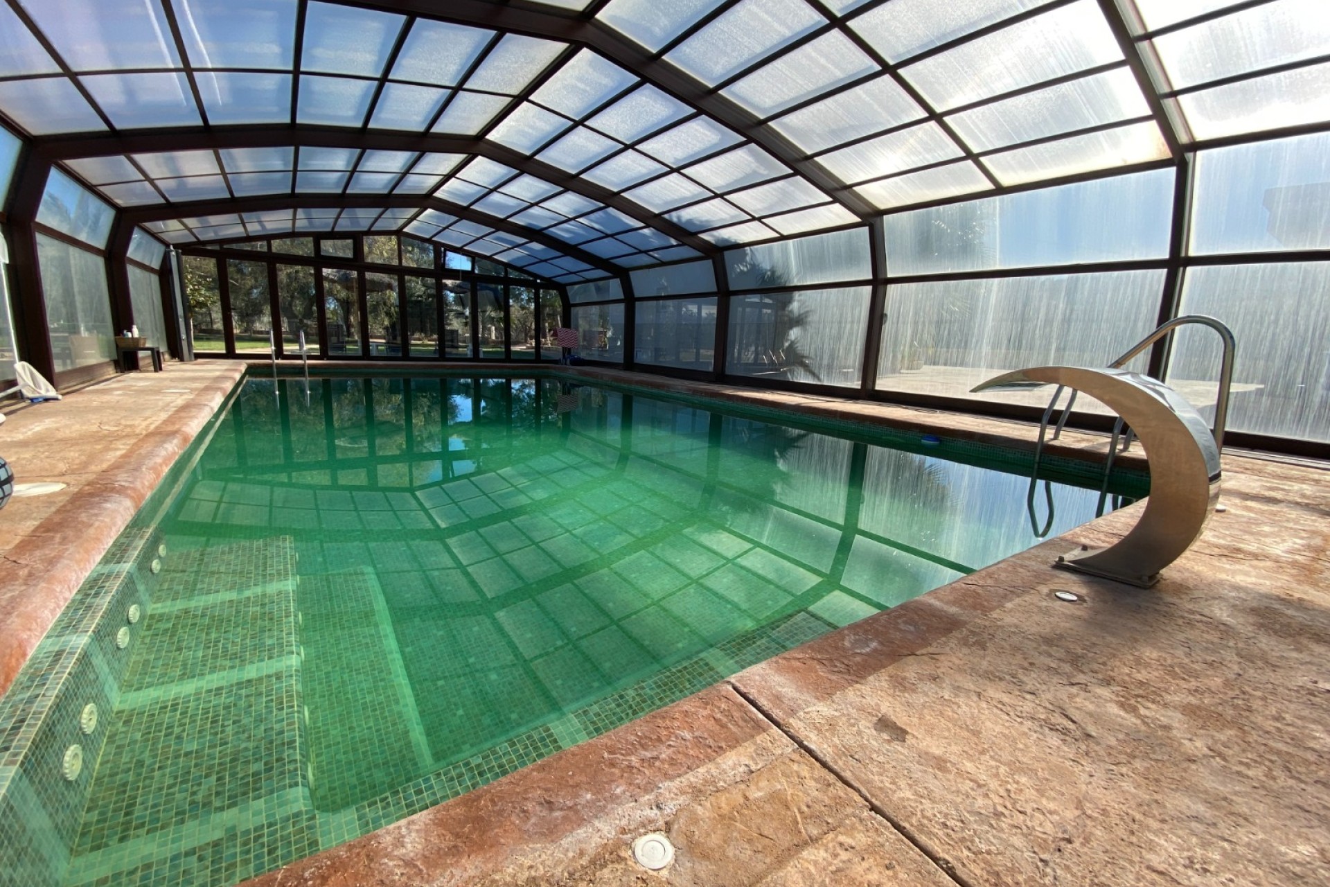 Resale - Villa - Sax
