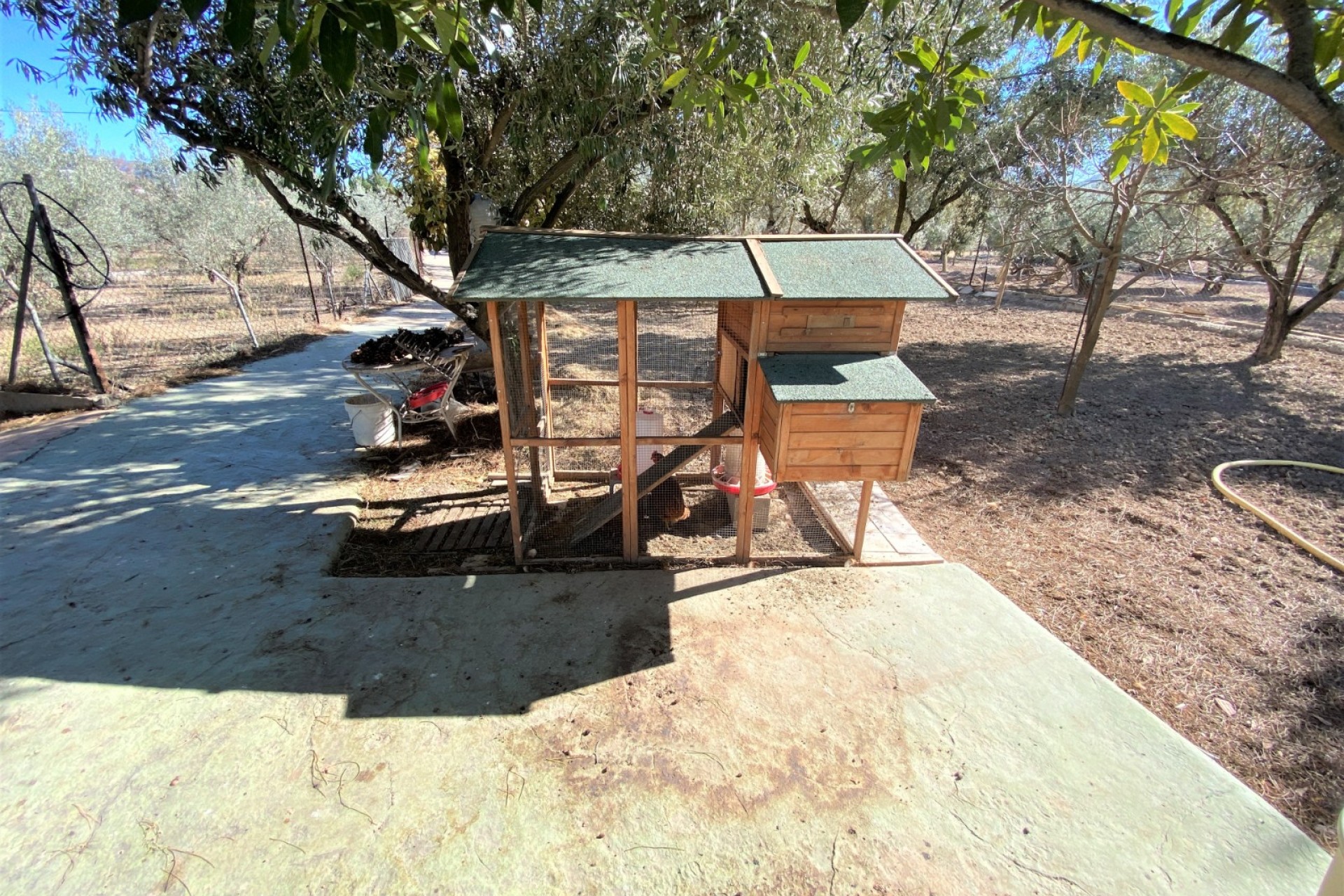 Resale - Villa - Sax