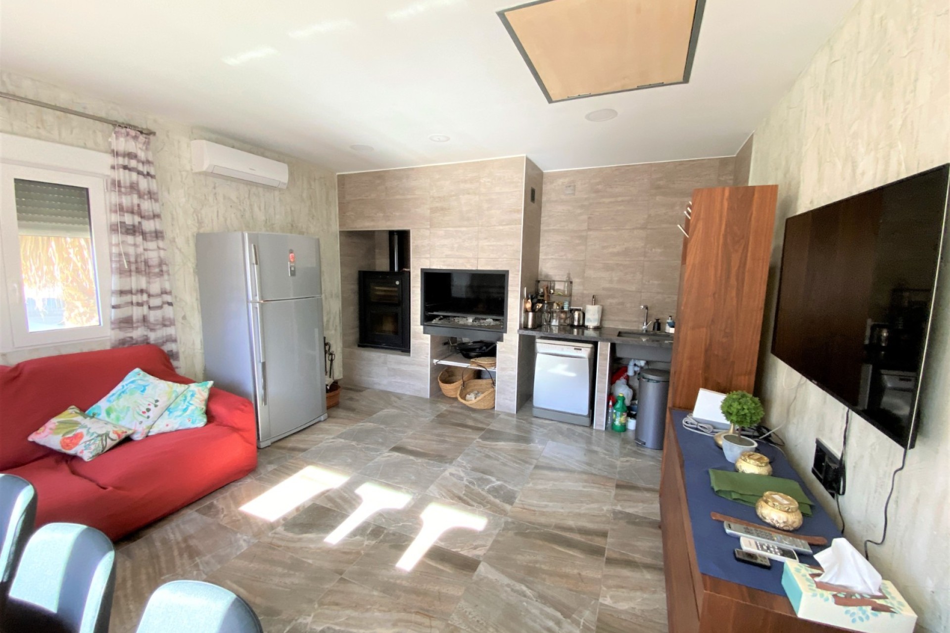 Resale - Villa - Sax