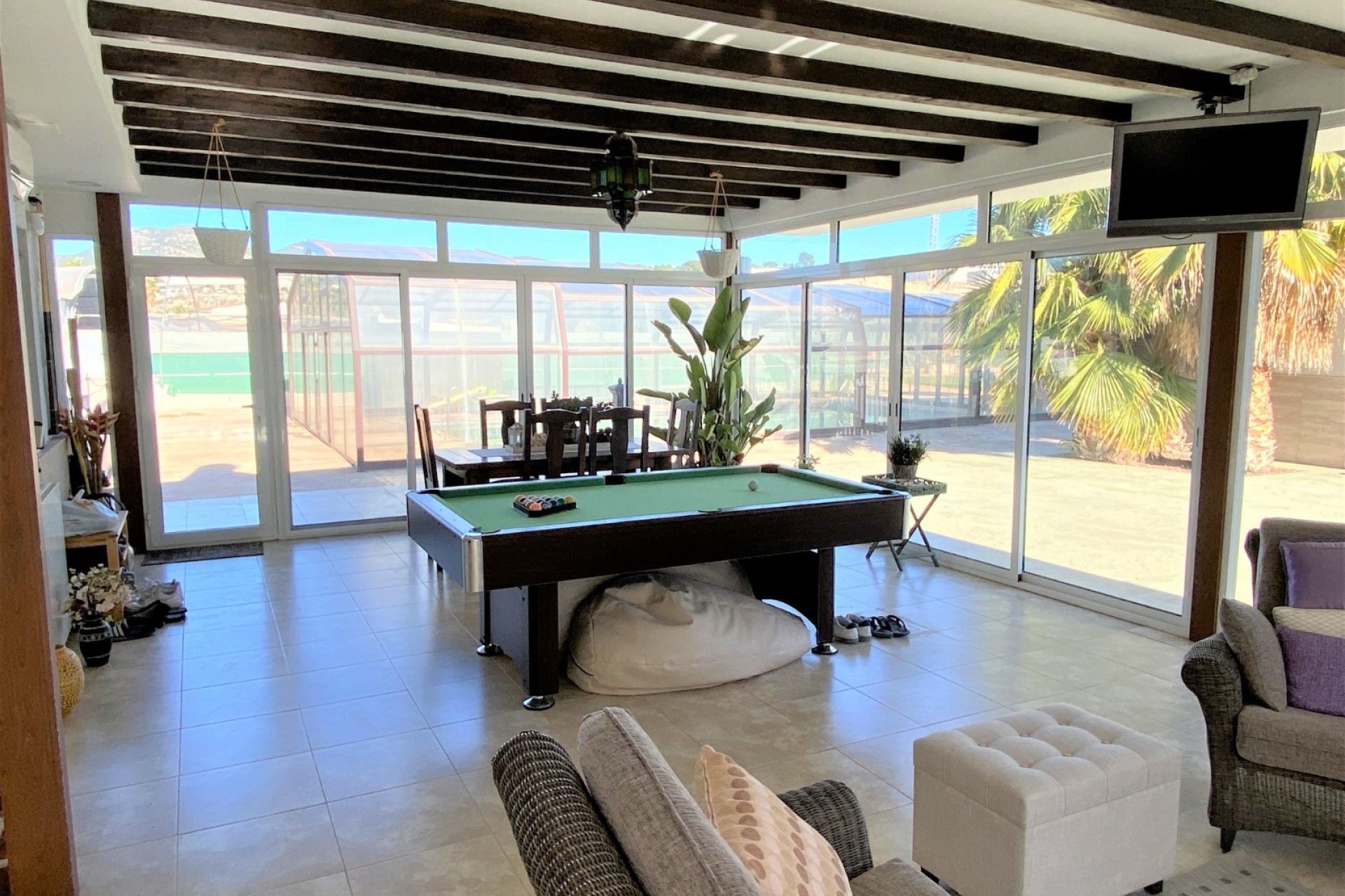 Resale - Villa - Sax