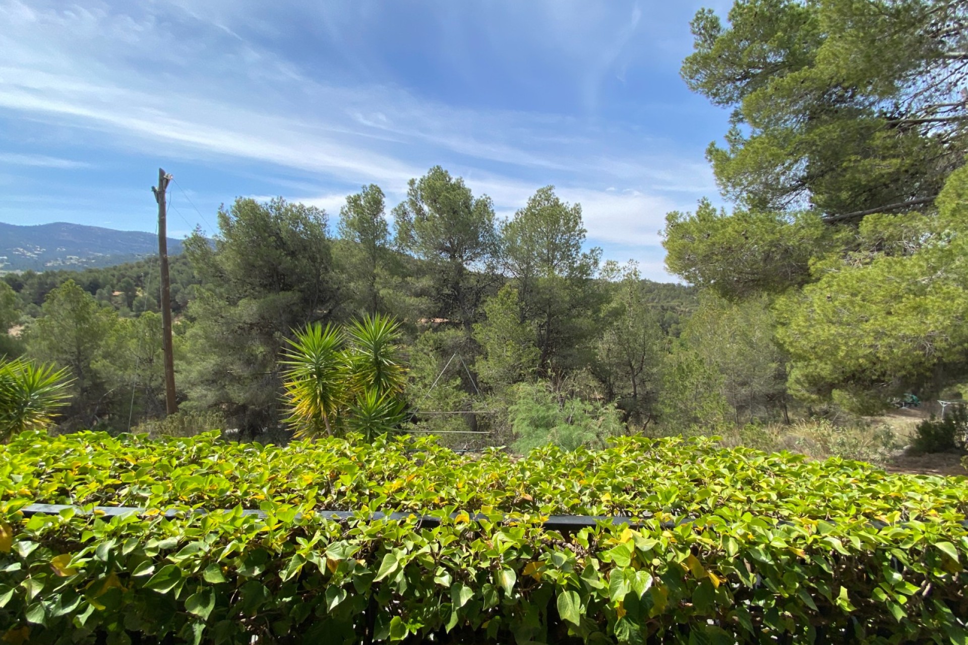 Resale - Villa - Sax