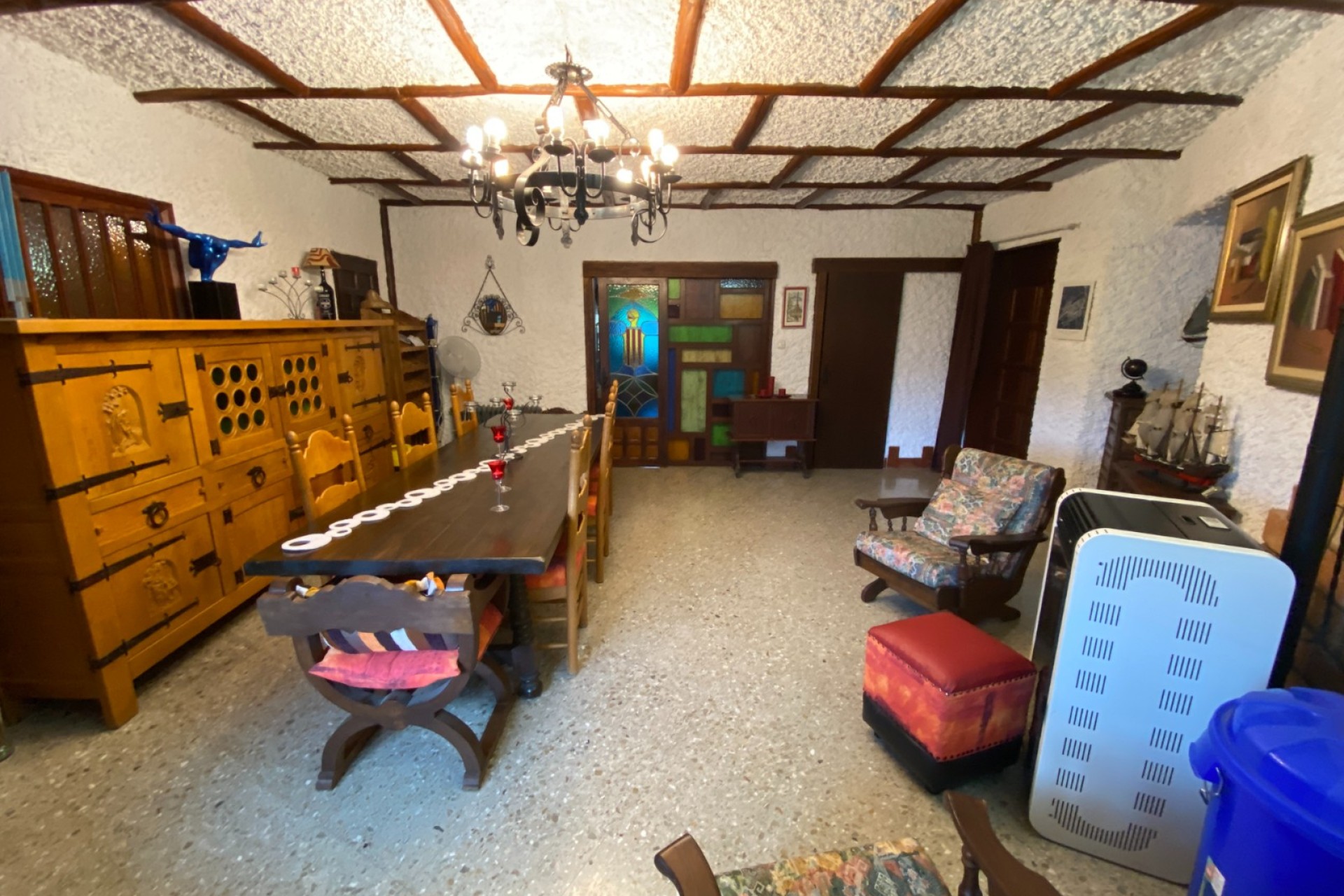 Resale - Villa - Sax