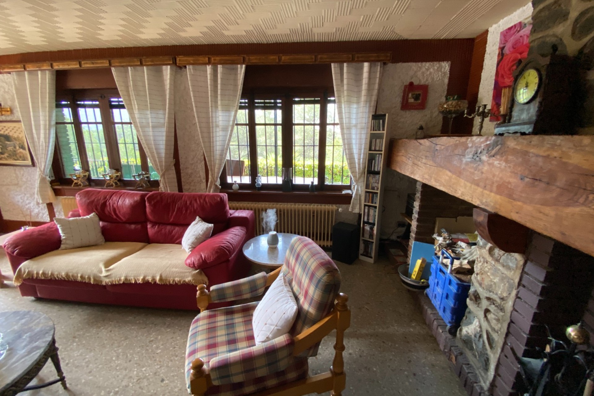 Resale - Villa - Sax