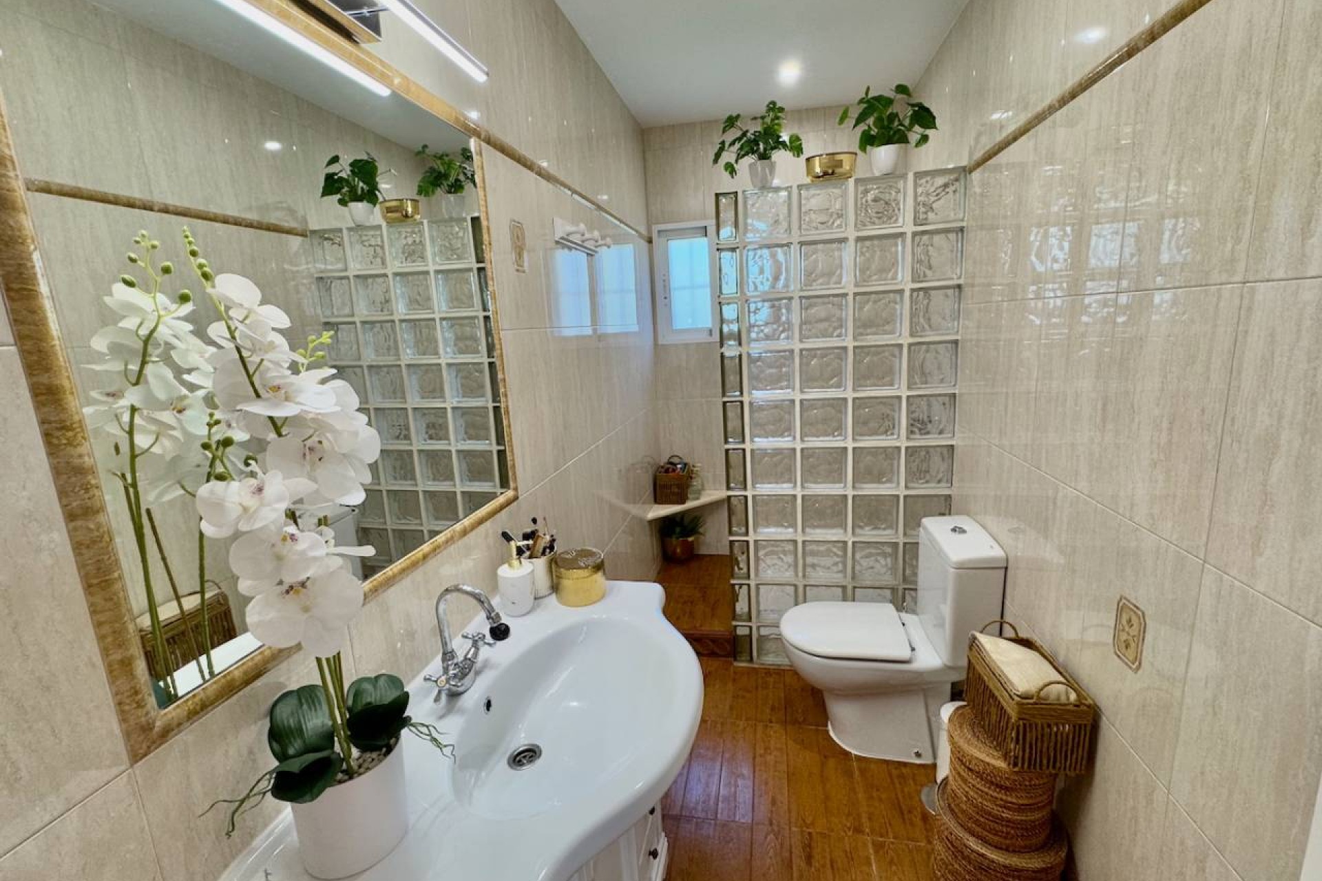 Resale - Villa - Torrellano