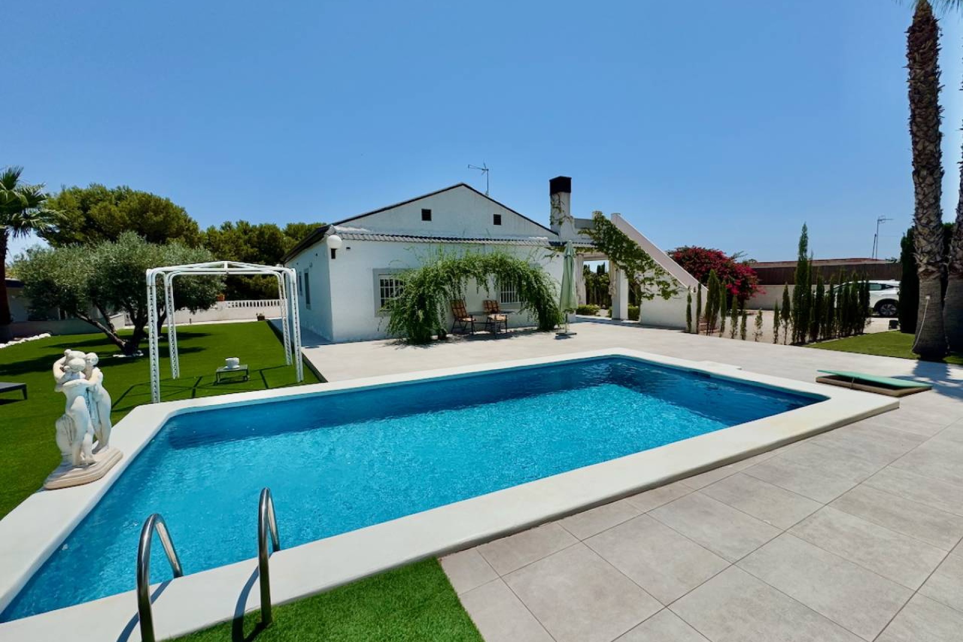 Resale - Villa - Torrellano