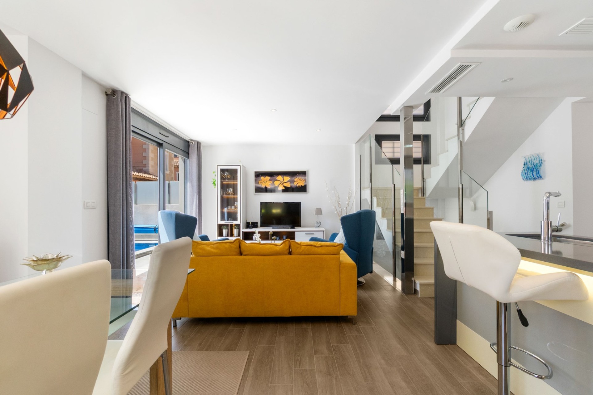 Resale - Villa - Torrevieja - Aguas Nuevas