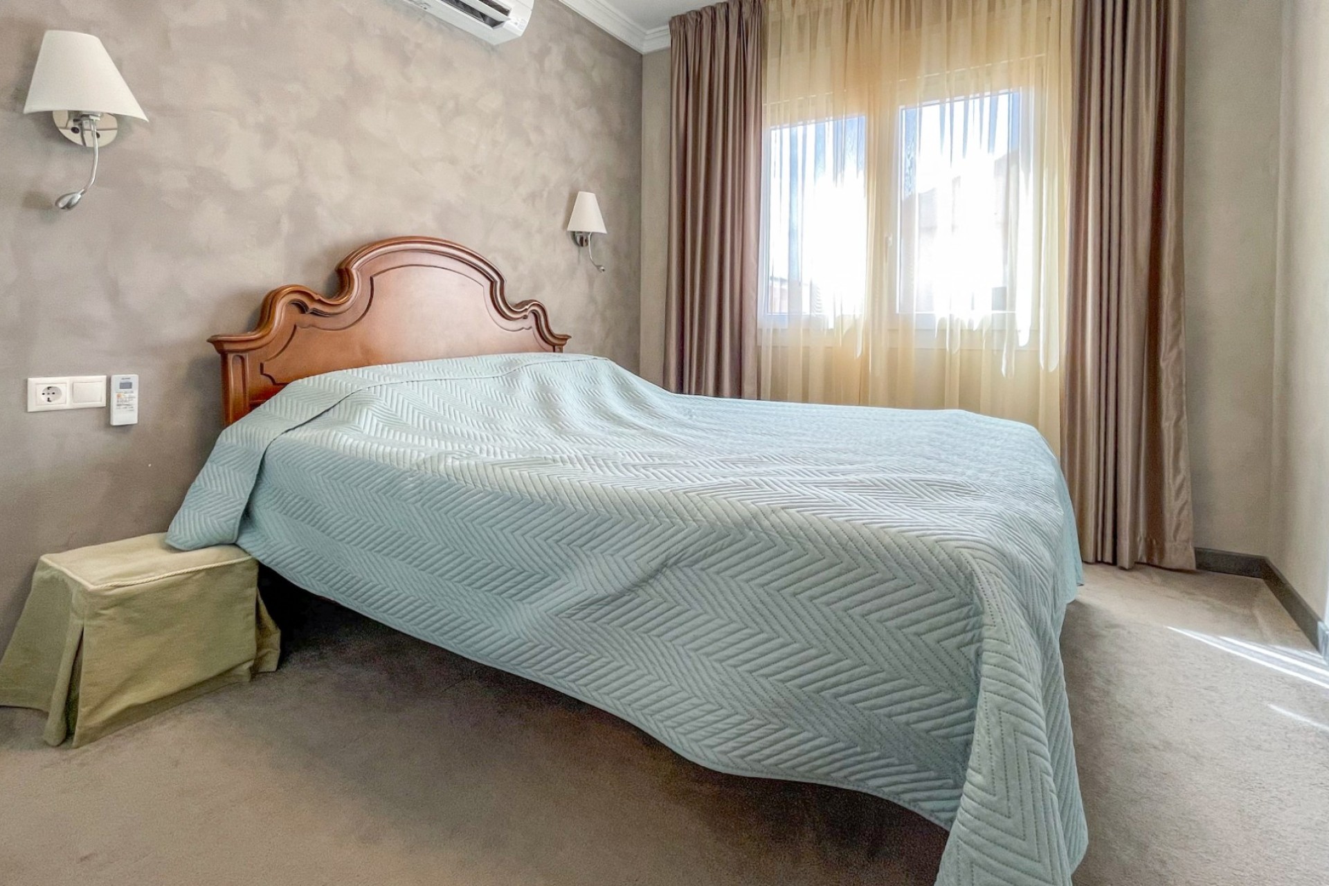 Resale - Villa - Torrevieja - Cabo Cervera