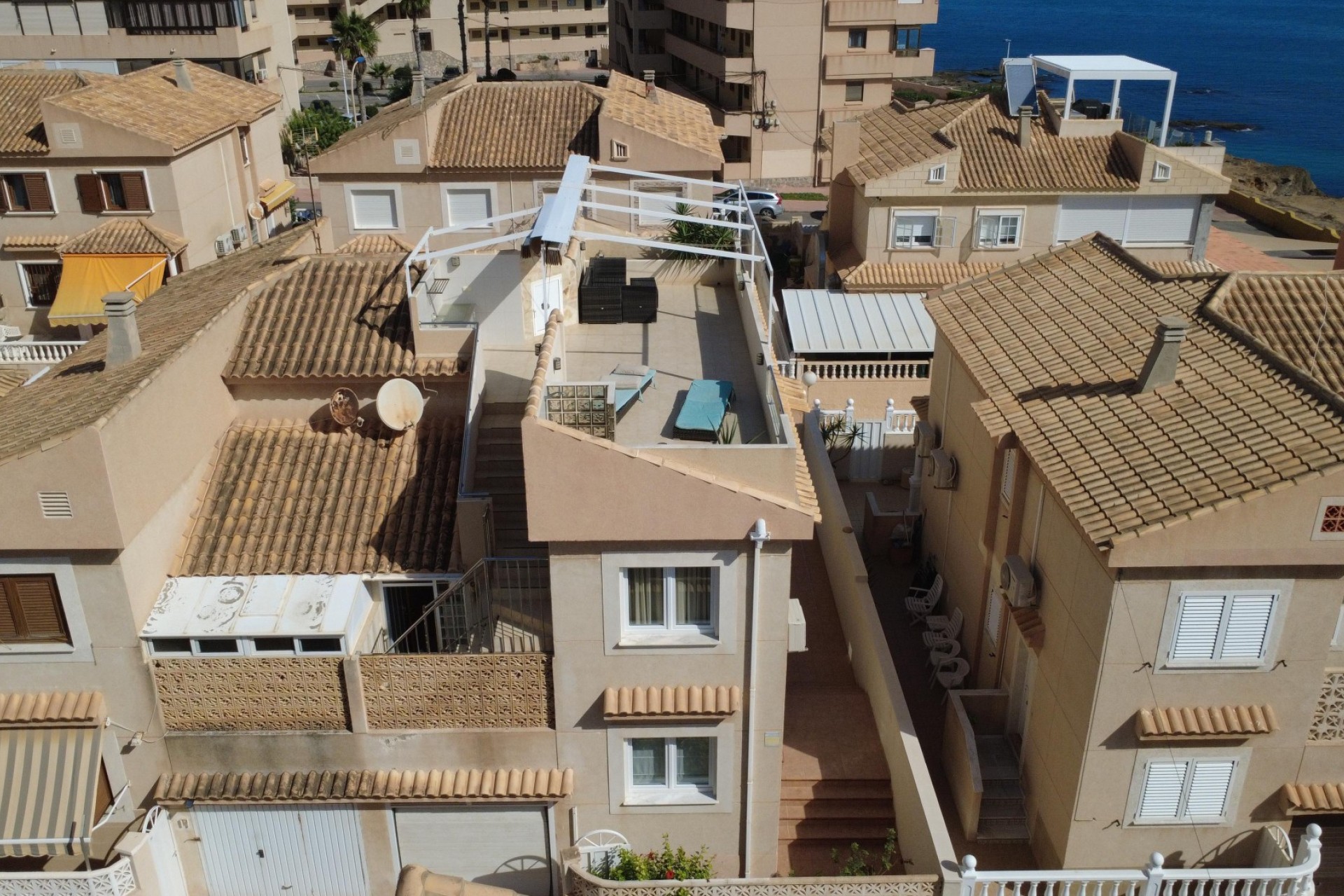 Resale - Villa - Torrevieja - Cabo Cervera