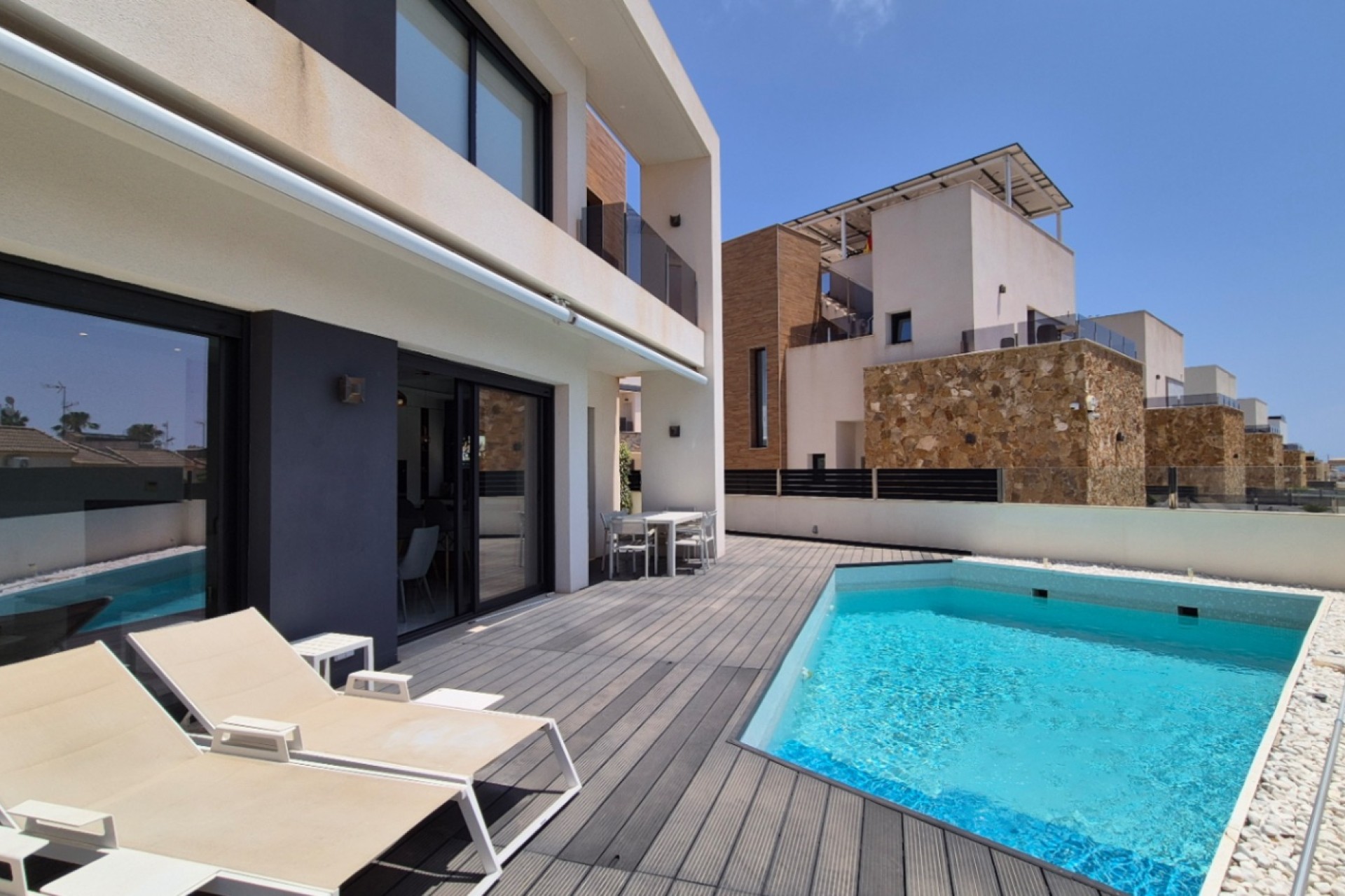 Resale - Villa - Torrevieja - Costa Blanca Sur