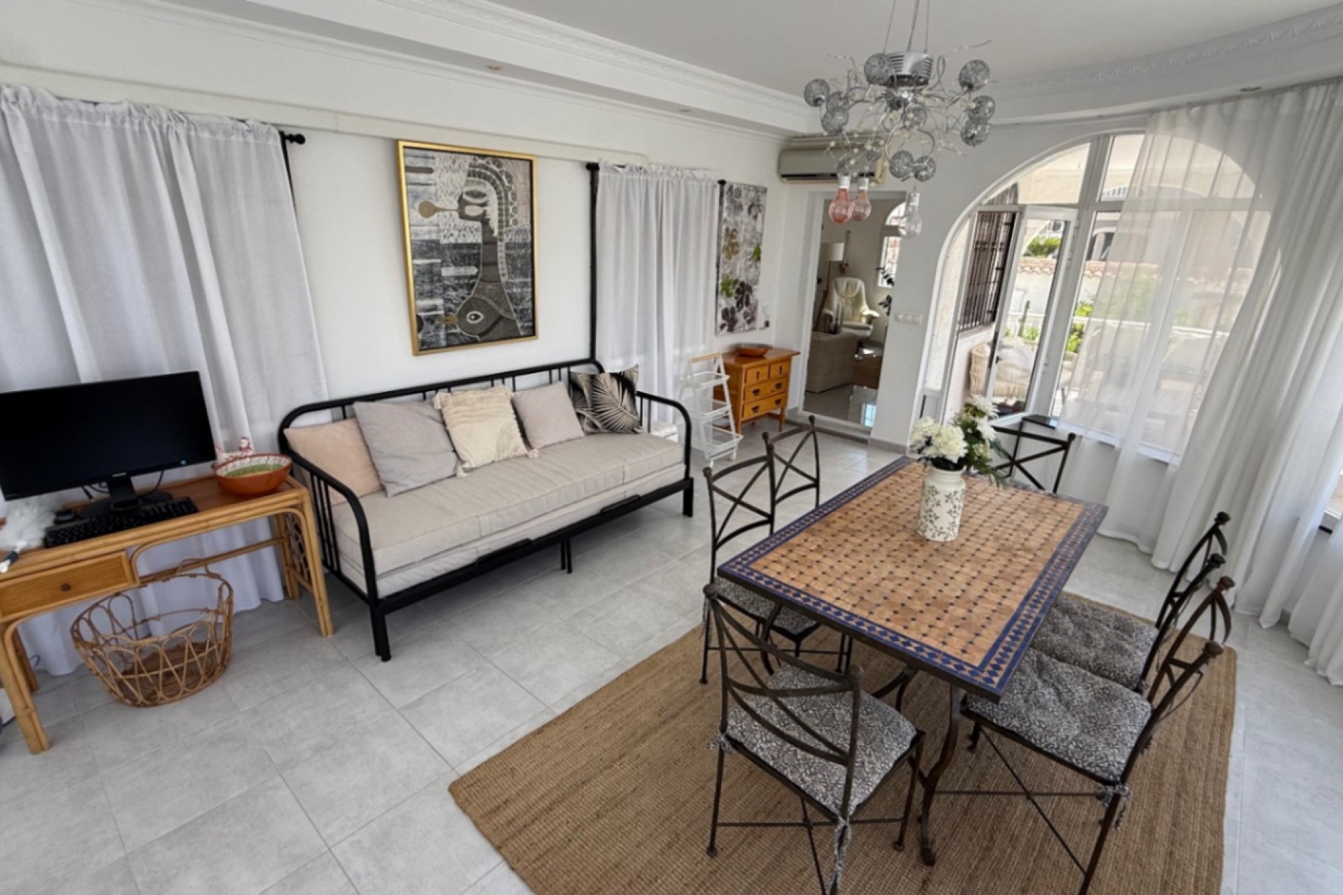 Resale - Villa - Torrevieja - Costa Blanca