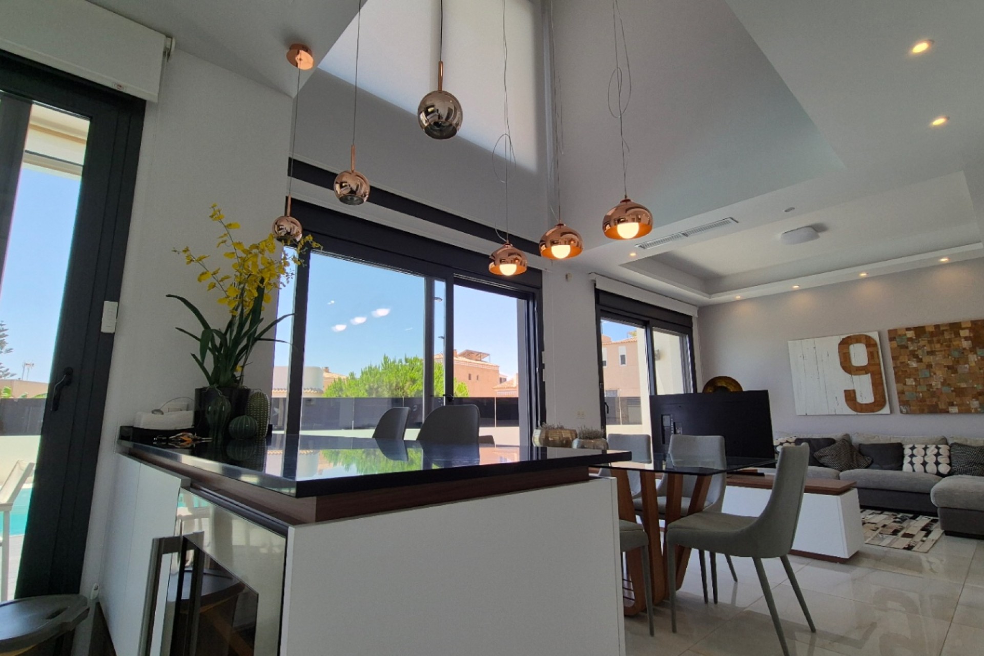 Resale - Villa - Torrevieja - Costa Blanca