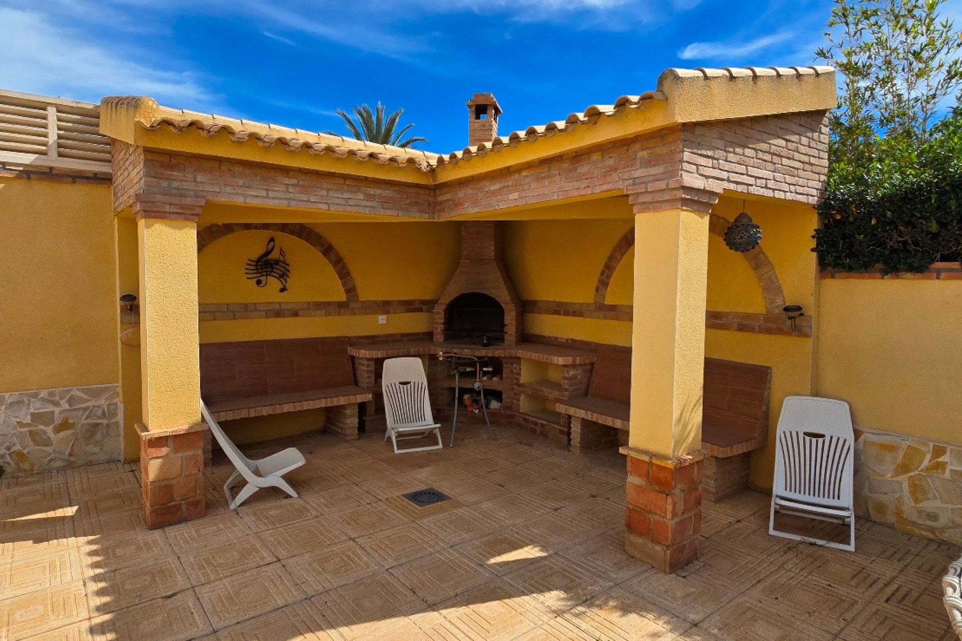 Resale - Villa - Torrevieja - El Chaparral