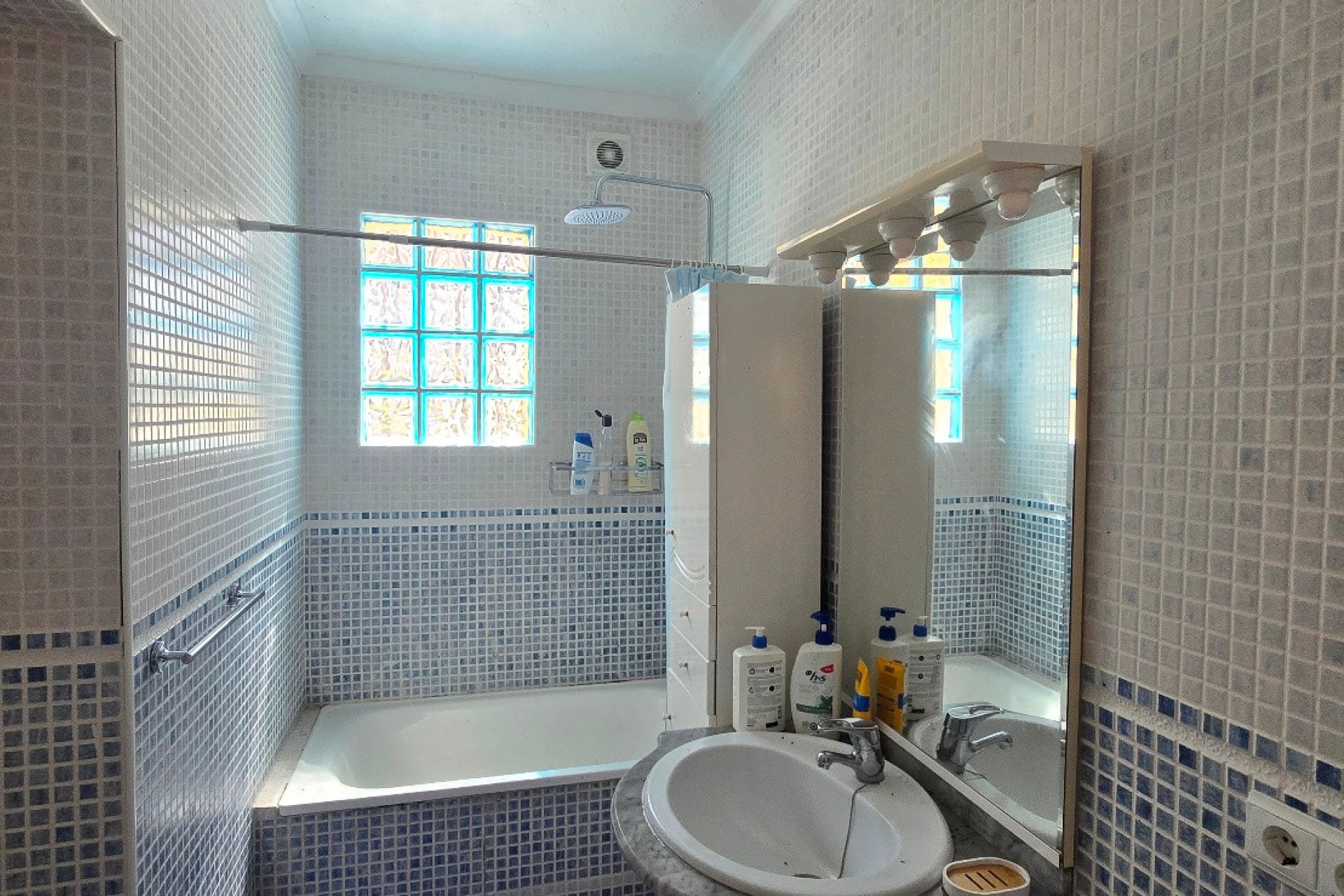 Resale - Villa - Torrevieja - El Chaparral