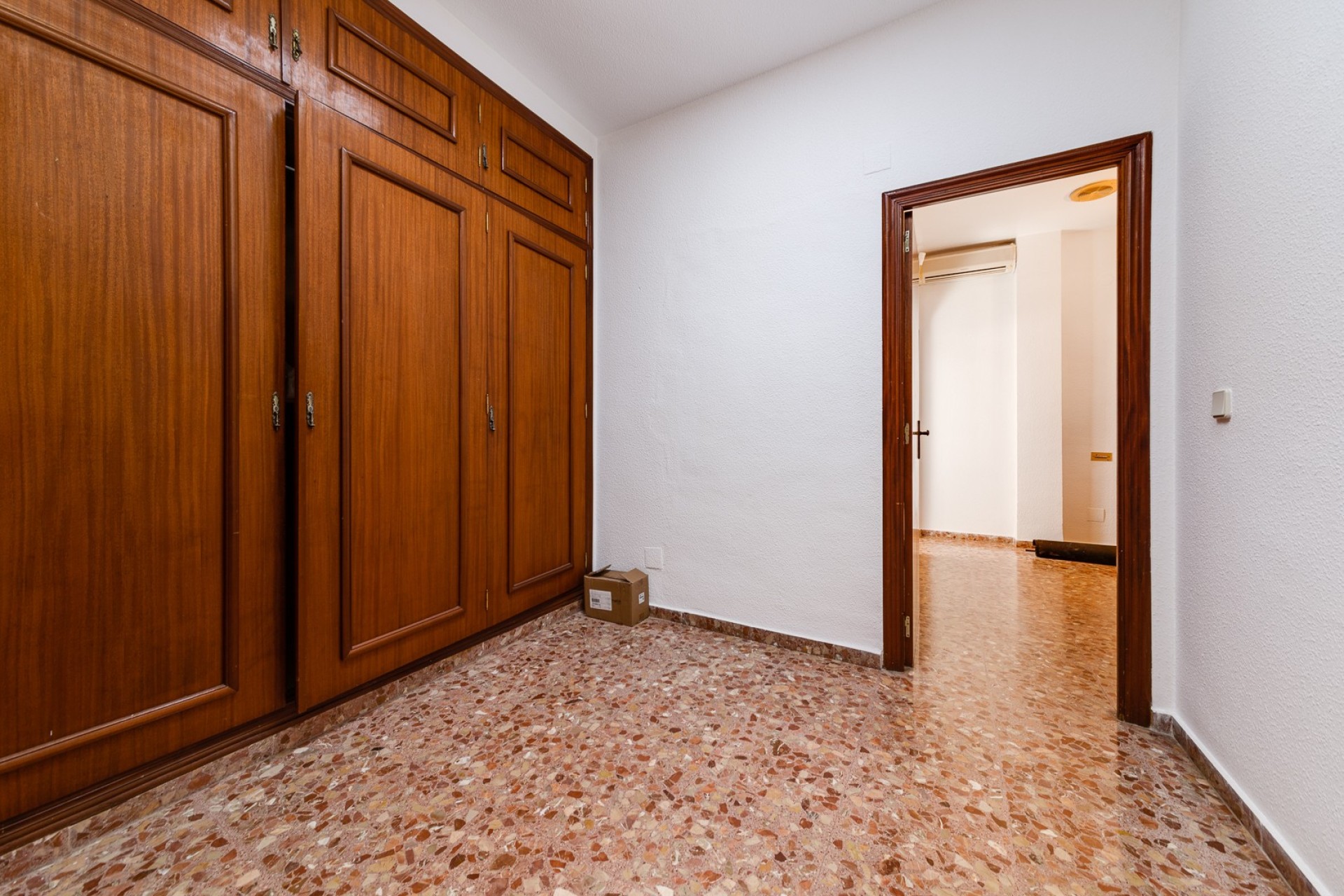 Resale - Villa - Torrevieja - La Mata