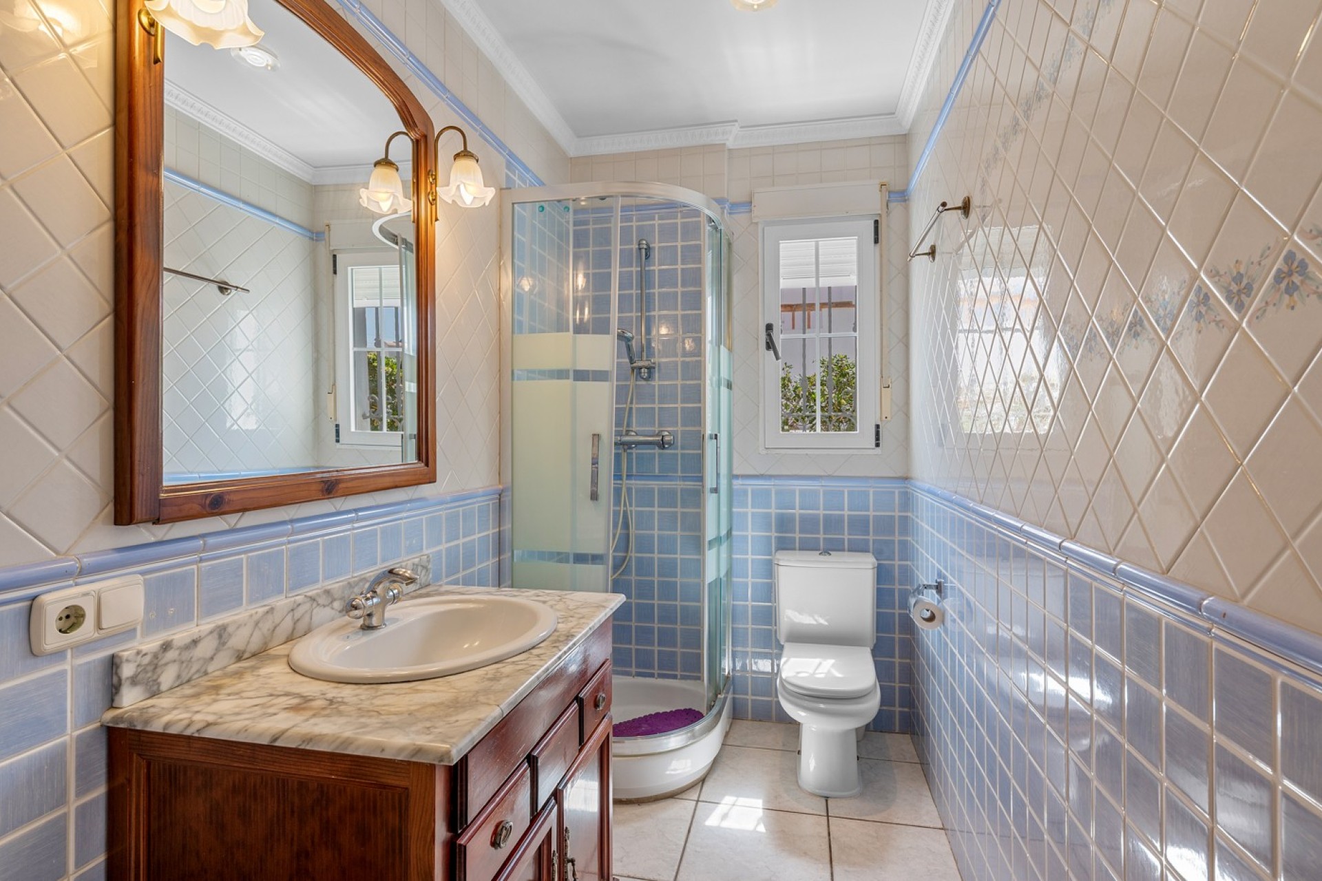 Resale - Villa - Torrevieja - La Mata