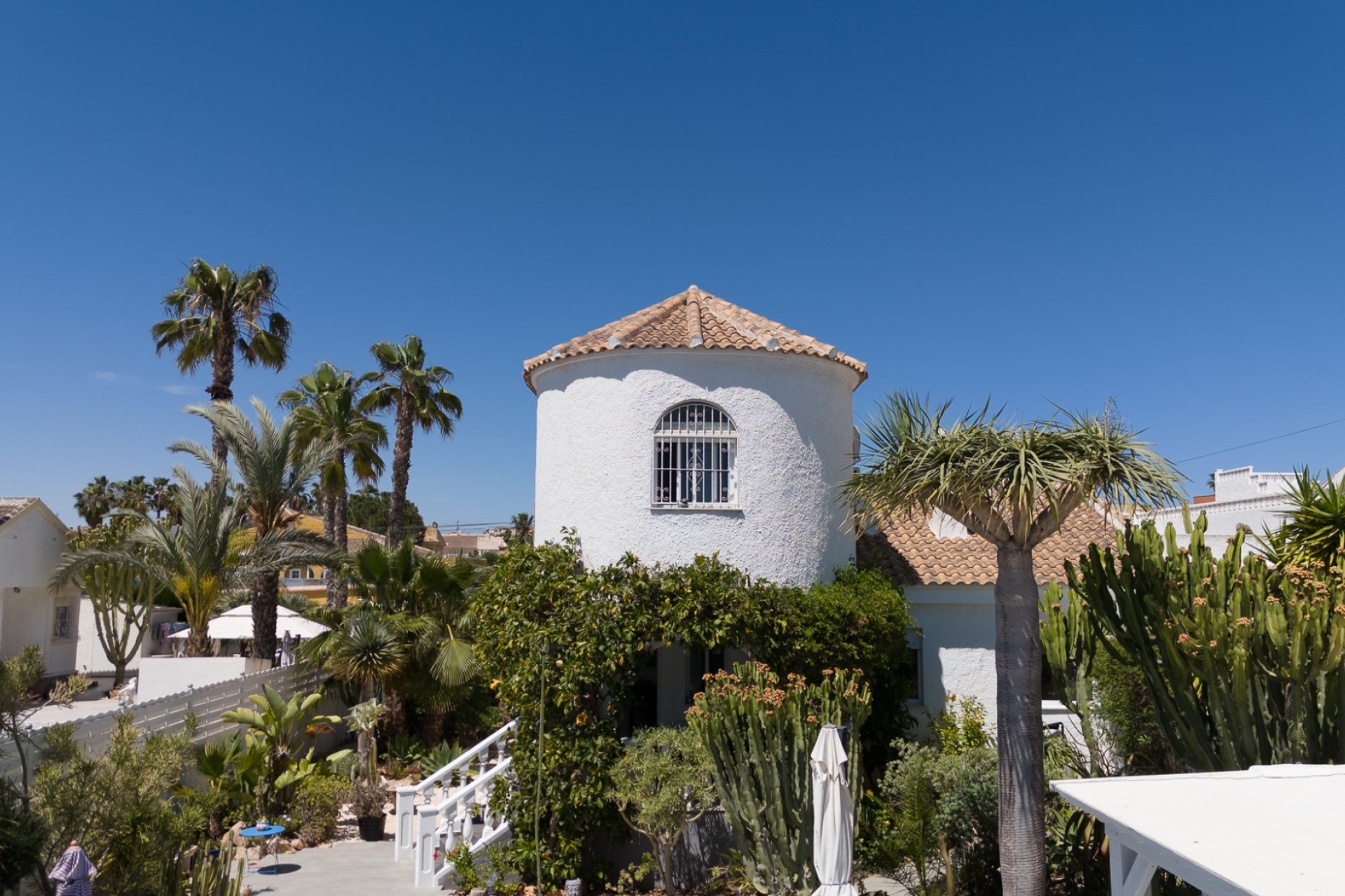 Resale - Villa - Torrevieja - La Siesta