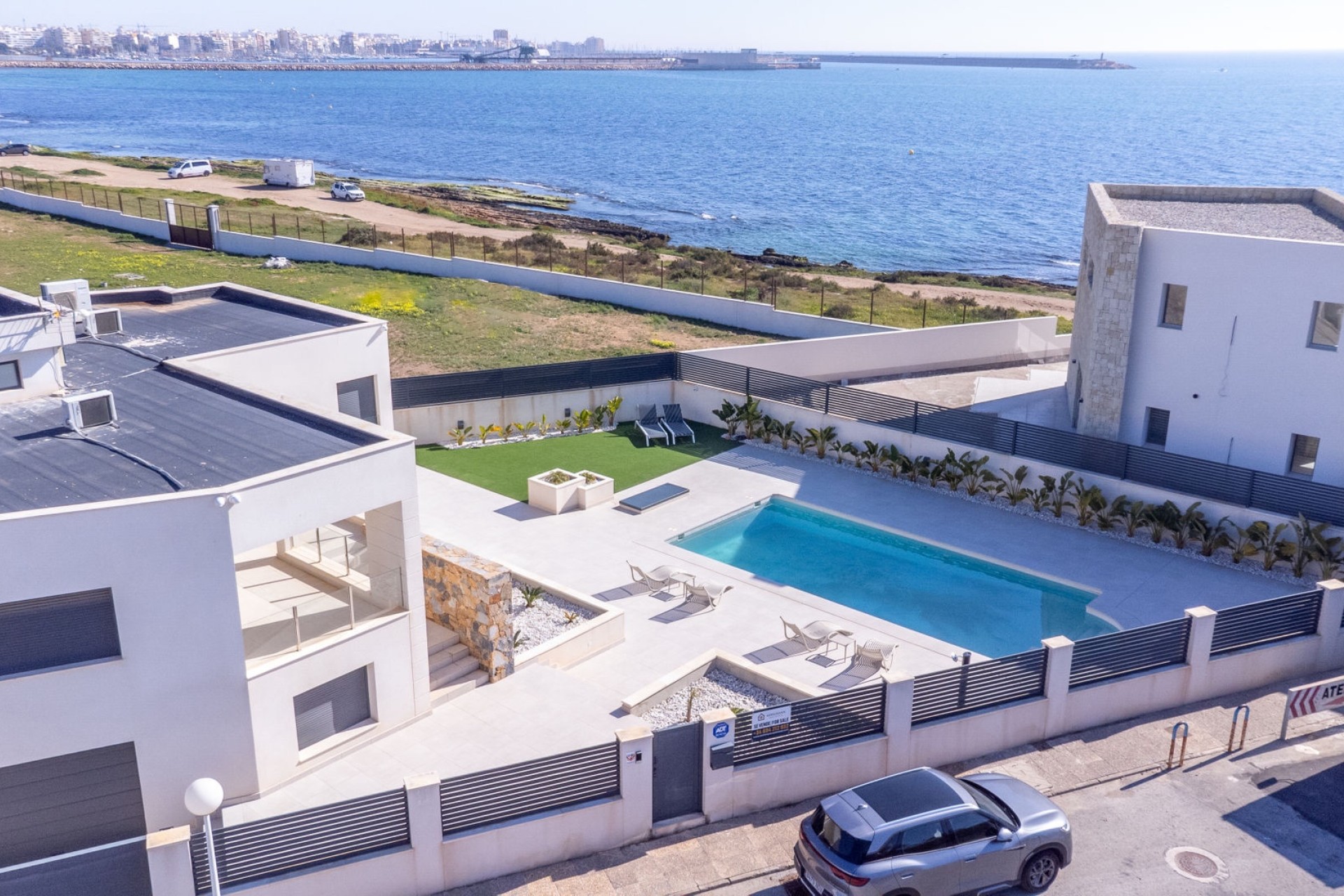 Resale - Villa - Torrevieja - La veleta