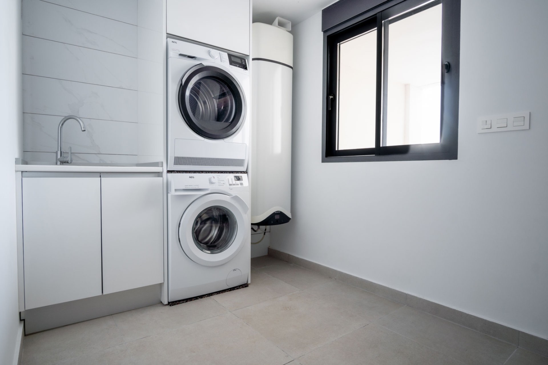 Resale - Villa - Torrevieja - La veleta