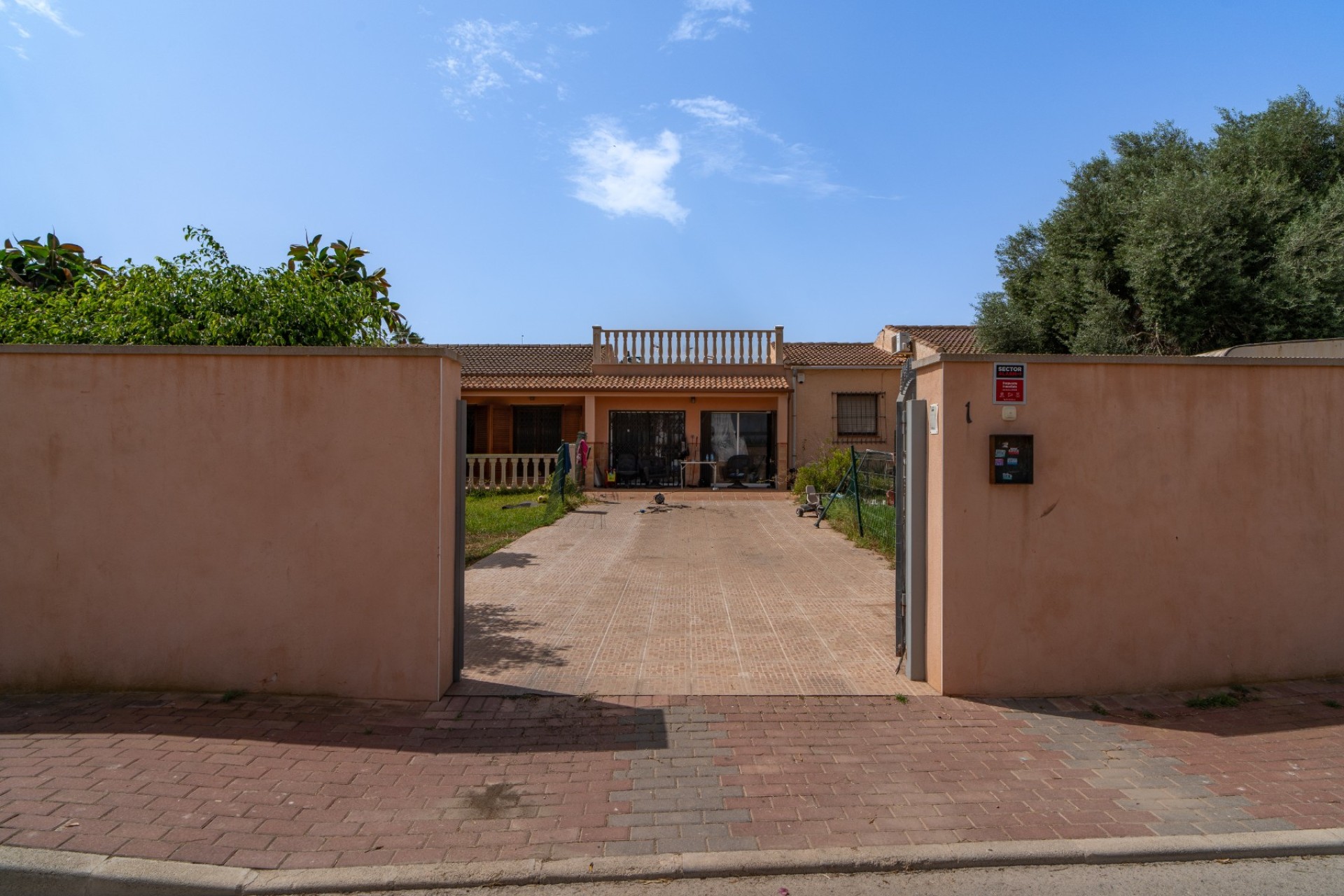 Resale - Villa - Torrevieja - LOS BALCONES - LOS ALTOS