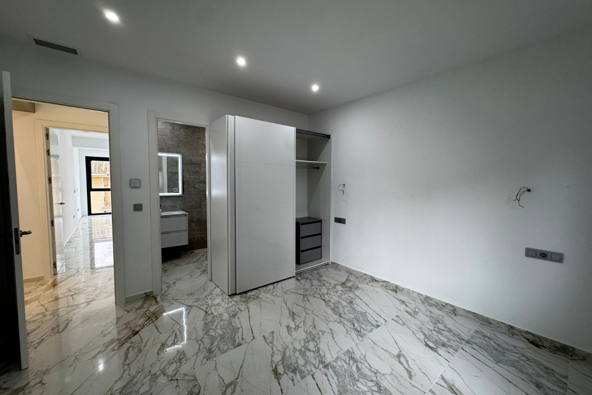 Resale - Villa - Torrevieja - Los Balcones