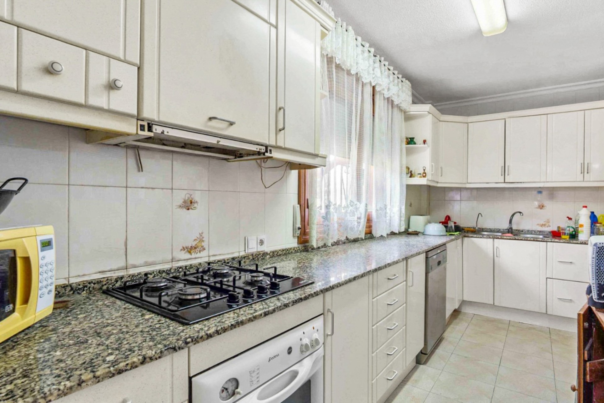 Resale - Villa - Torrevieja - Los Balcones