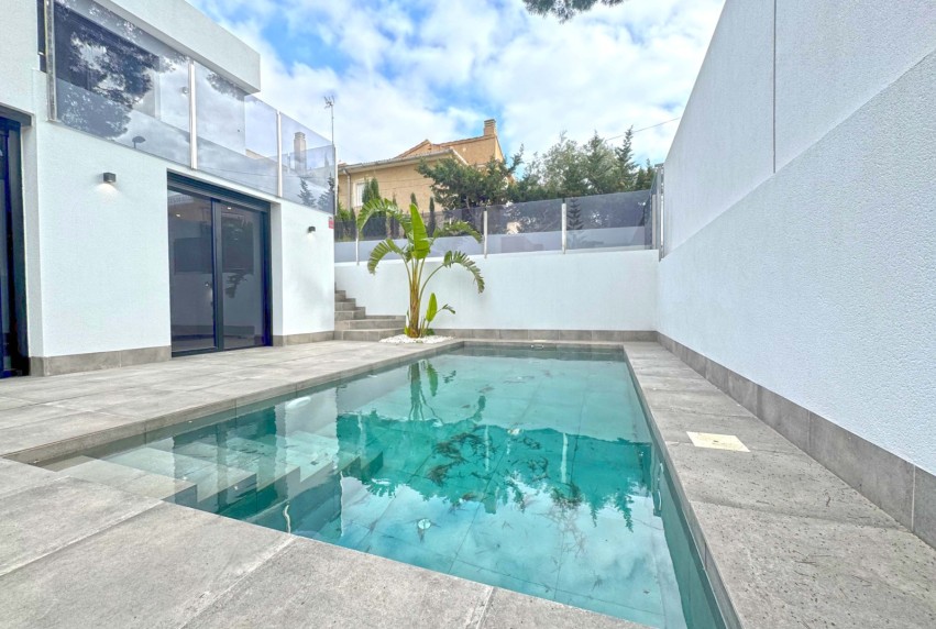 Resale - Villa - Torrevieja - Los Balcones