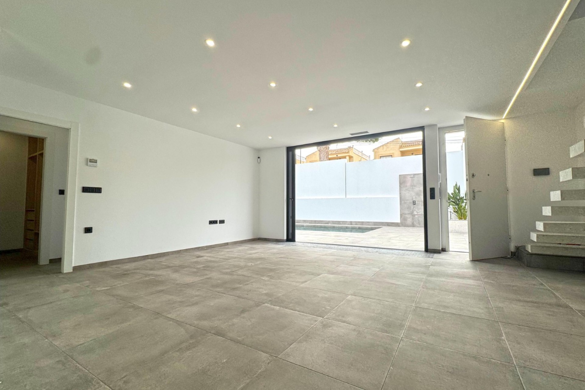 Resale - Villa - Torrevieja - Los Balcones