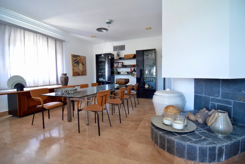 Resale - Villa - Torrevieja - Torreta