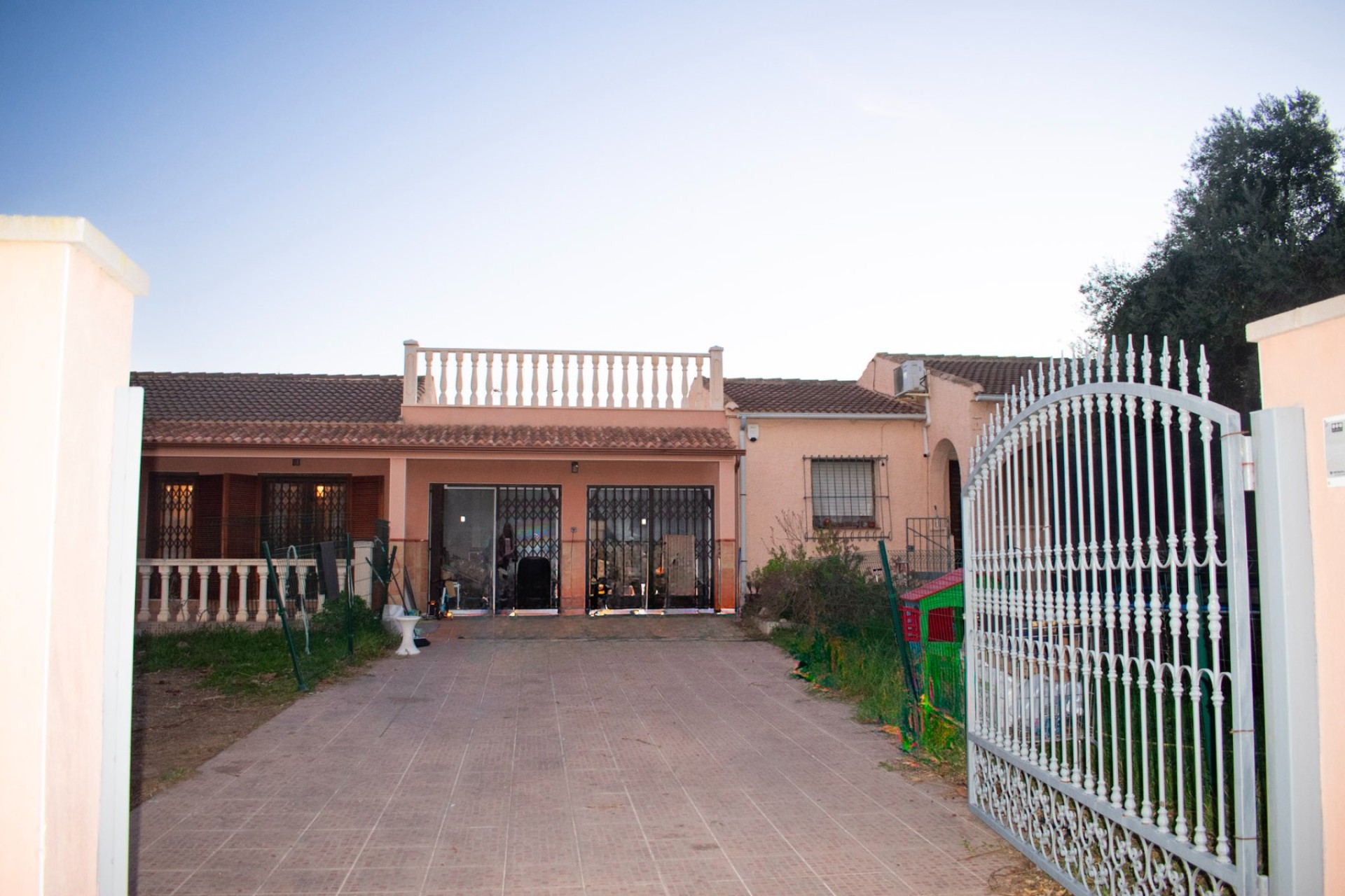 Resale - Villa - Torrevieja