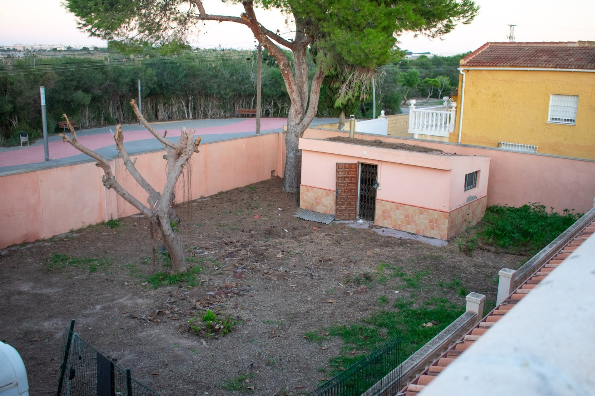 Resale - Villa - Torrevieja