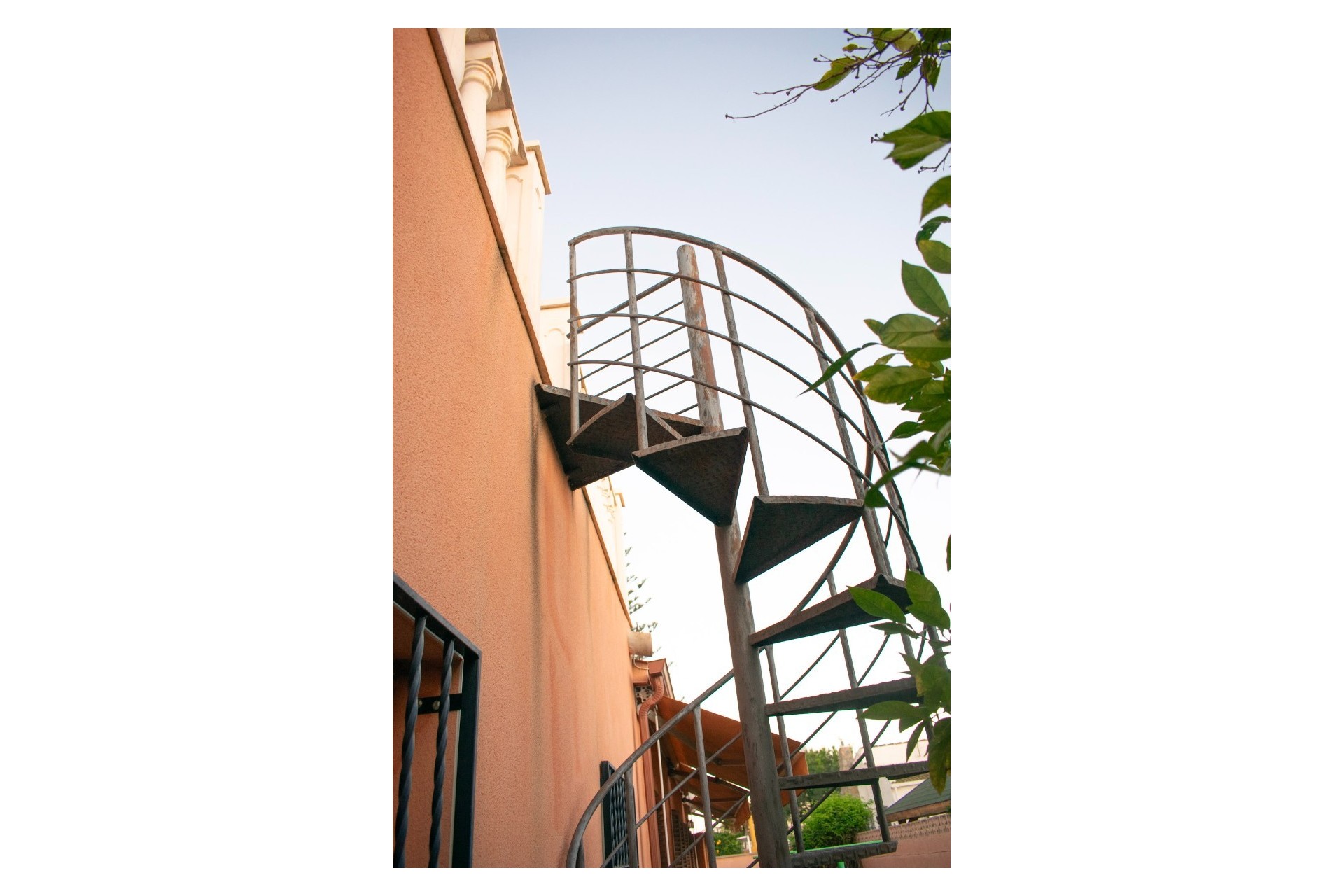 Resale - Villa - Torrevieja