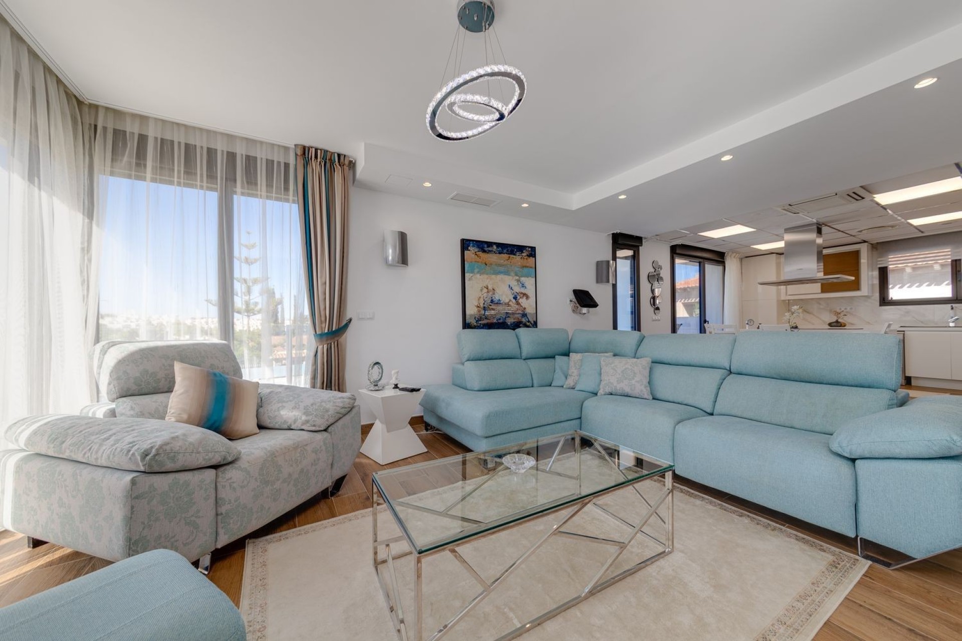 Resale - Villa - Torrevieja