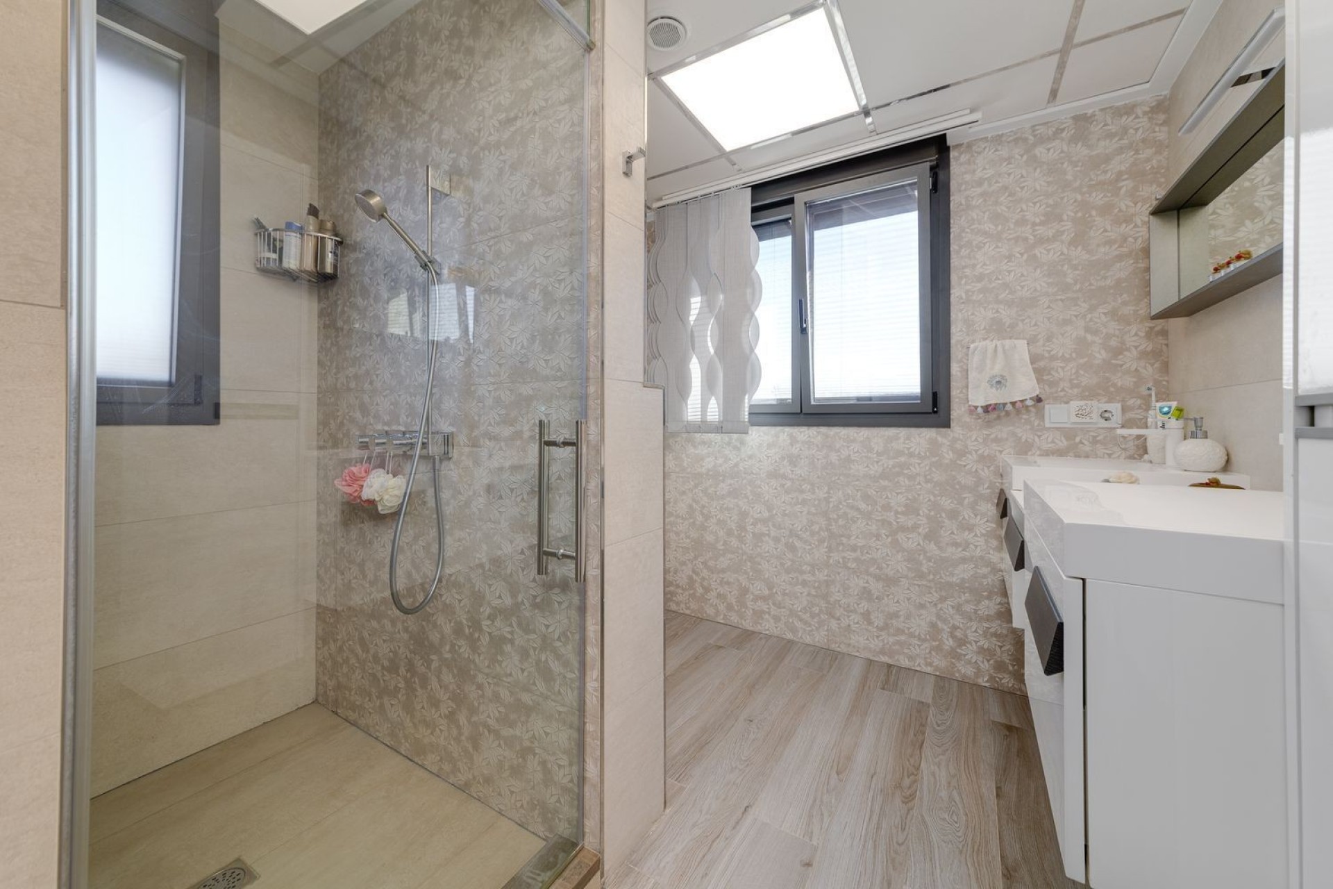 Resale - Villa - Torrevieja