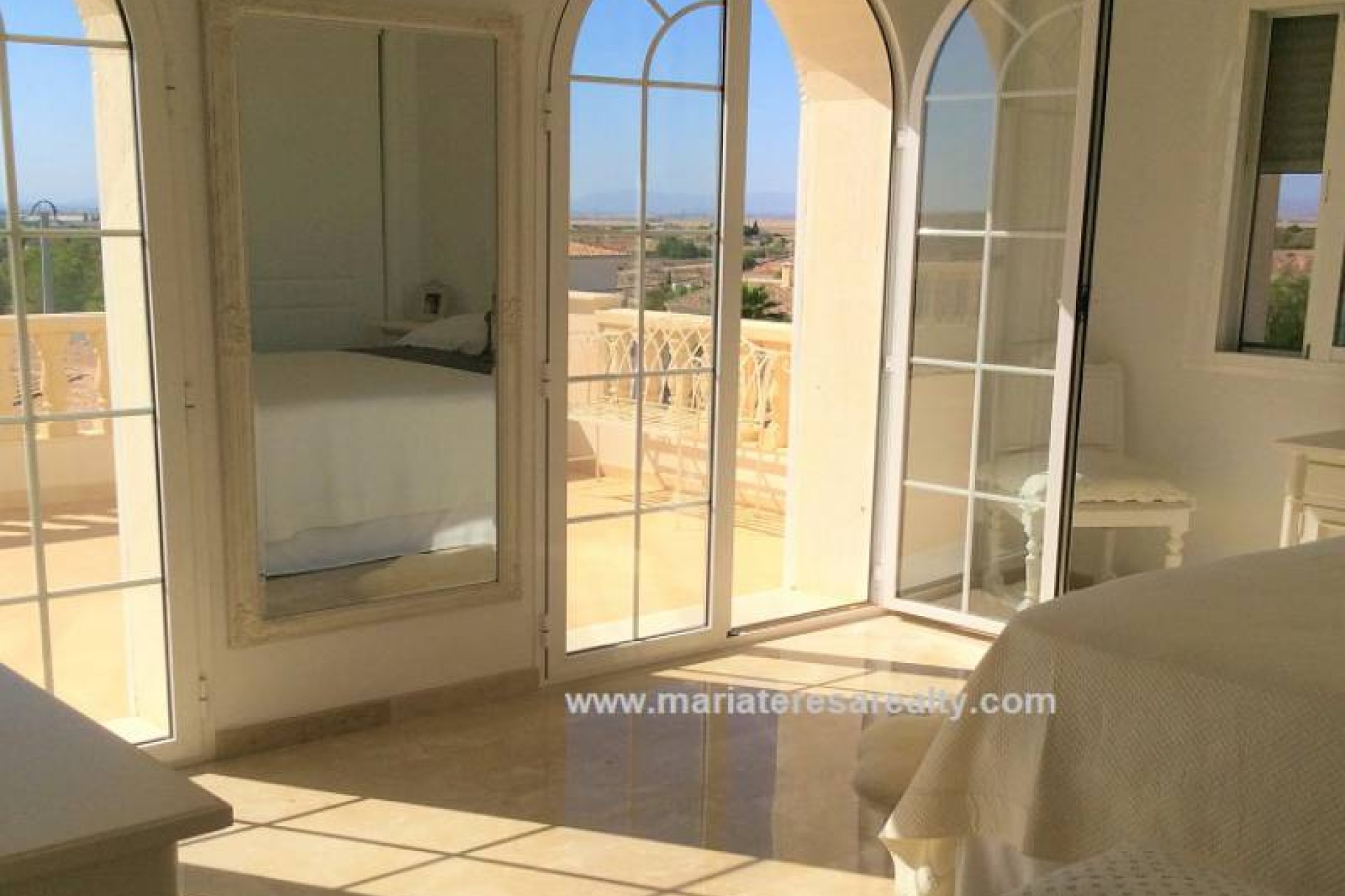 Resale - Villa - Valle del Sol