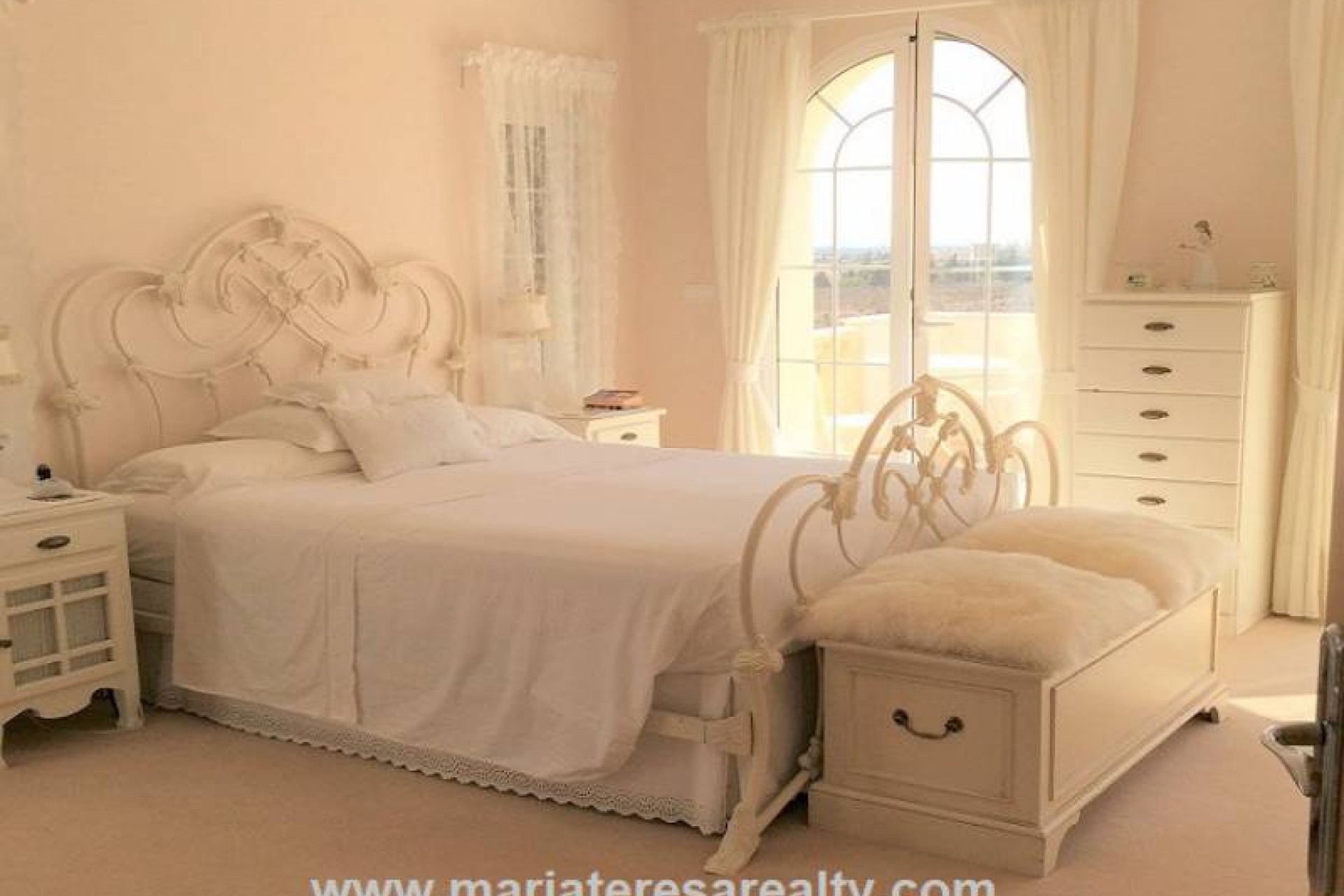 Resale - Villa - Valle del Sol