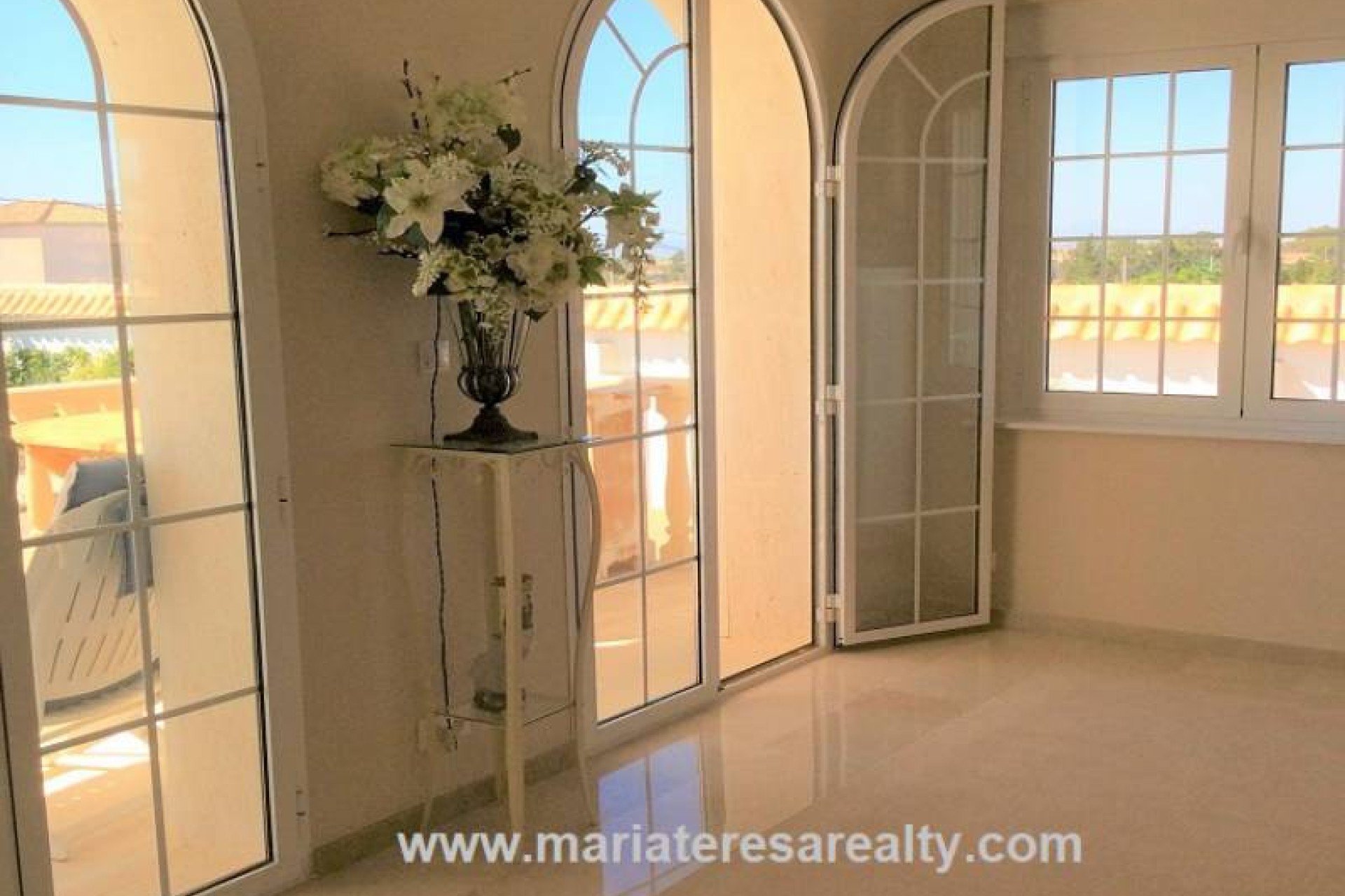 Resale - Villa - Valle del Sol