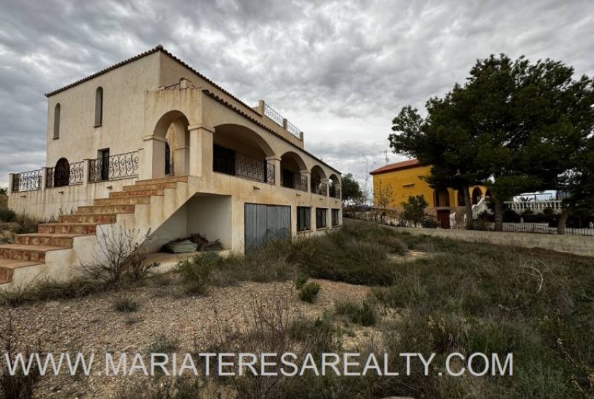 Resale - Villa - Valle del Sol