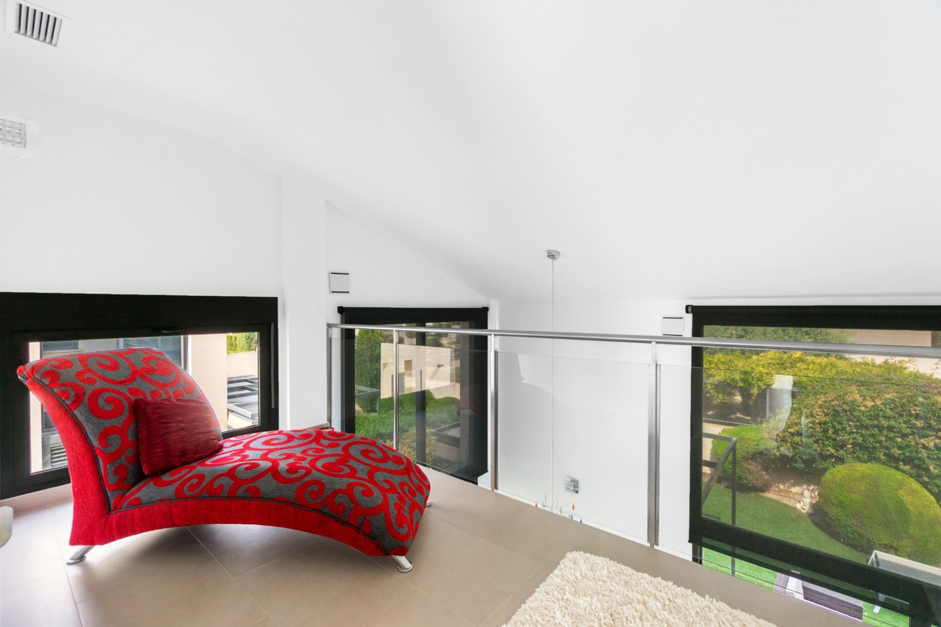 Resale - Villa - Villamartín - Los Dolses