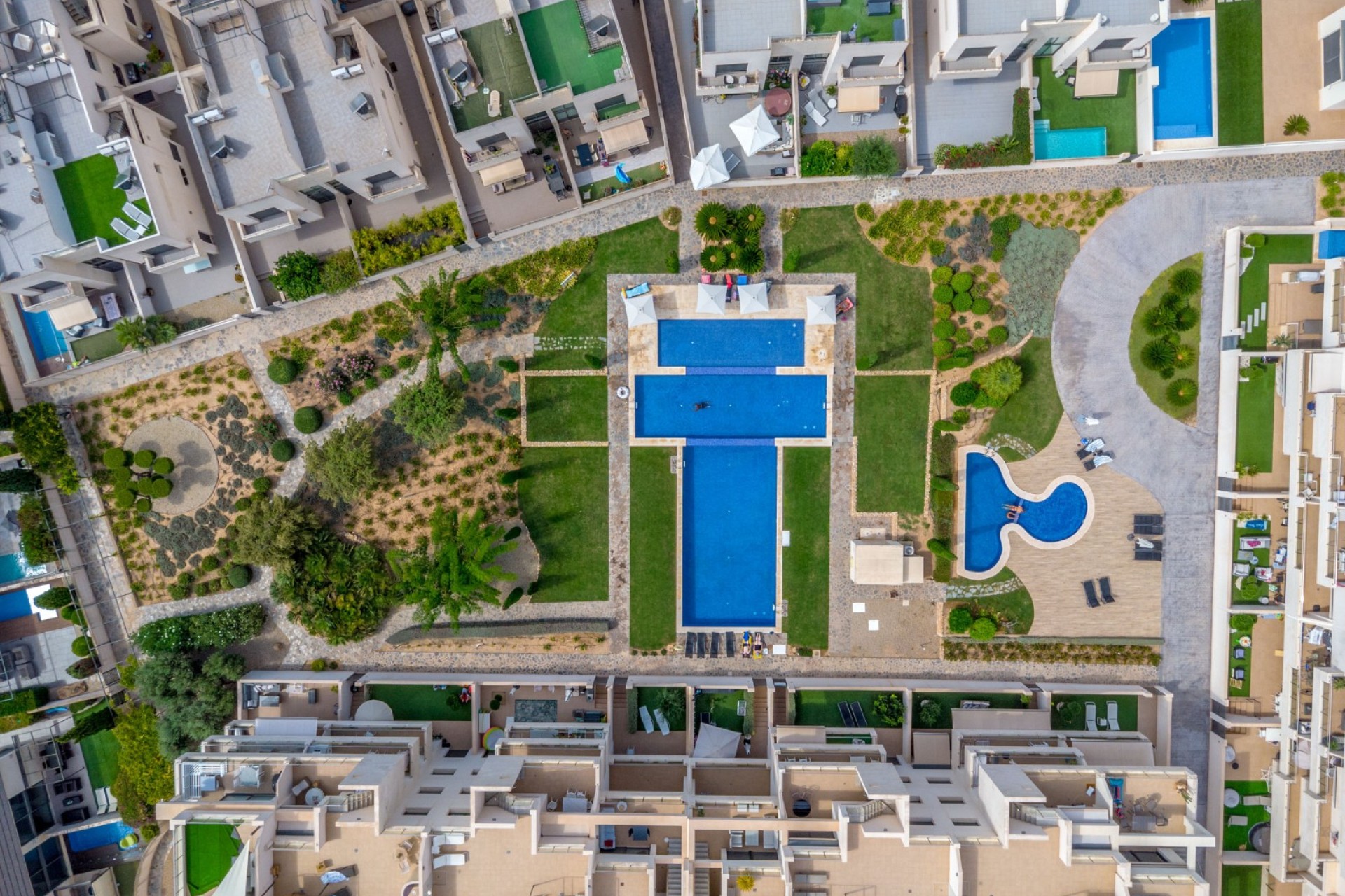 Resale - Villa - Villamartín - Los Dolses