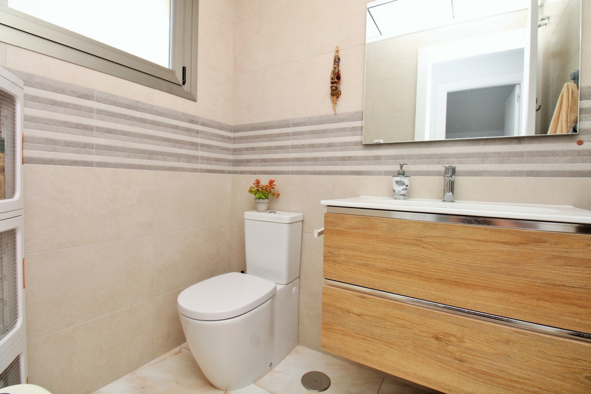 Resale - Villa - Villamartín