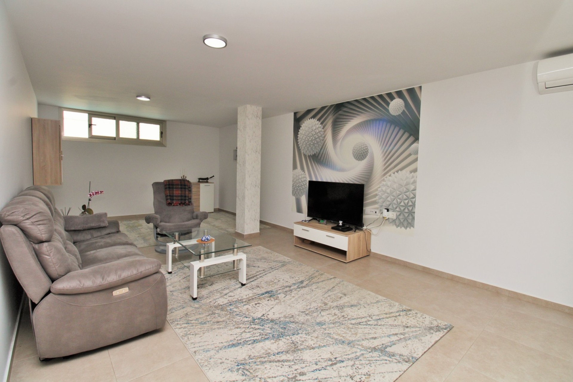 Resale - Villa - Villamartín