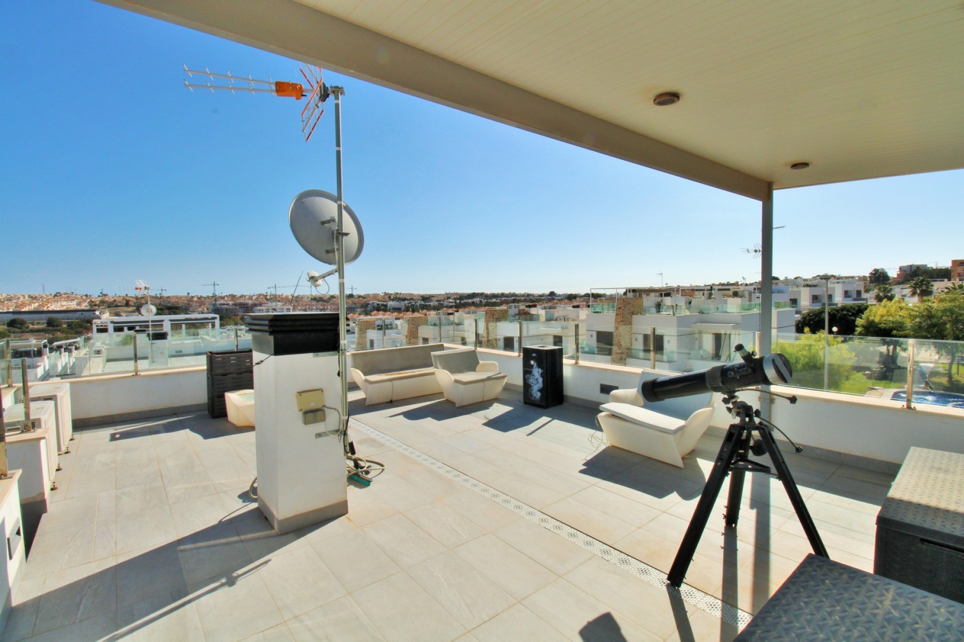 Resale - Villa - Villamartín