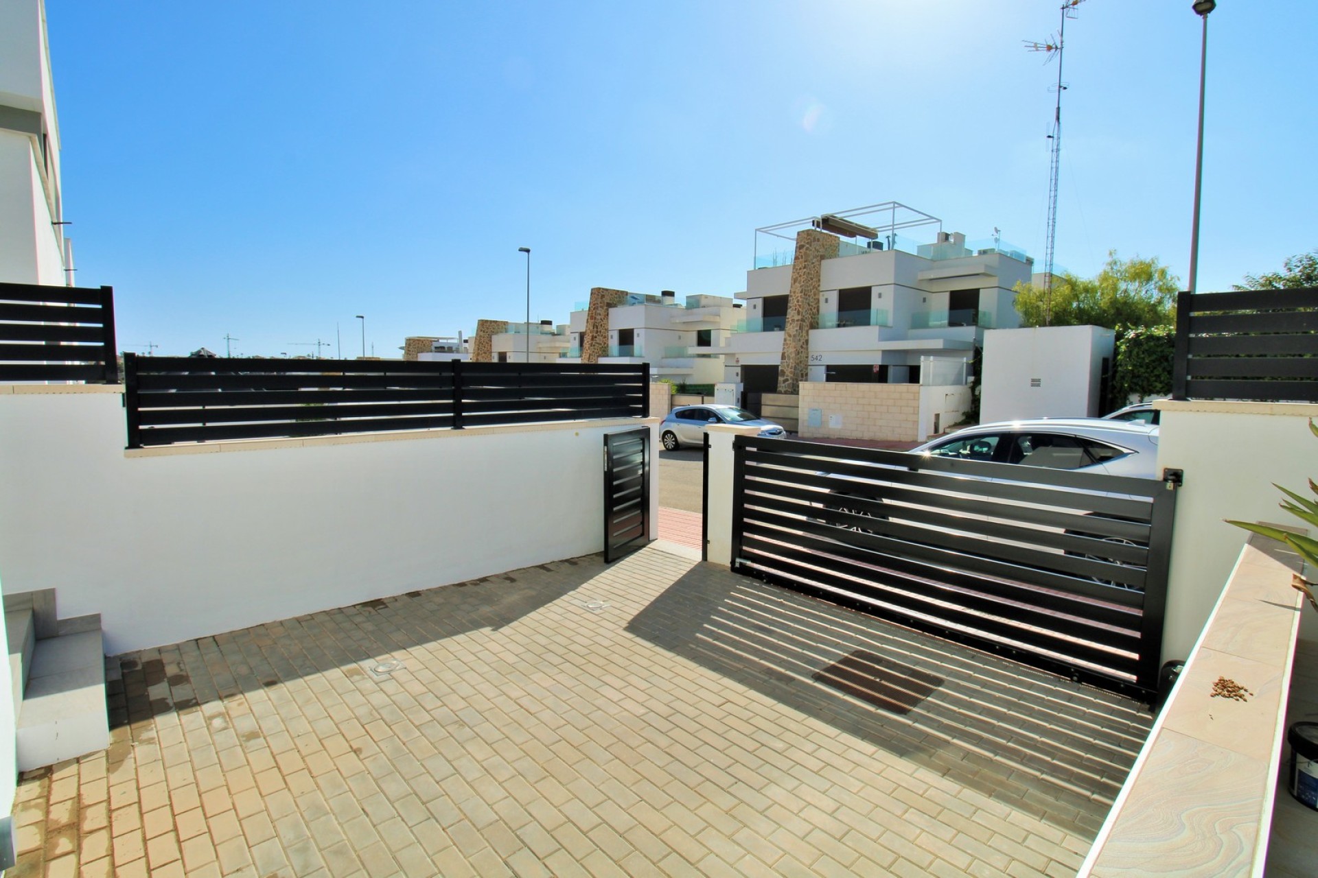 Resale - Villa - Villamartín